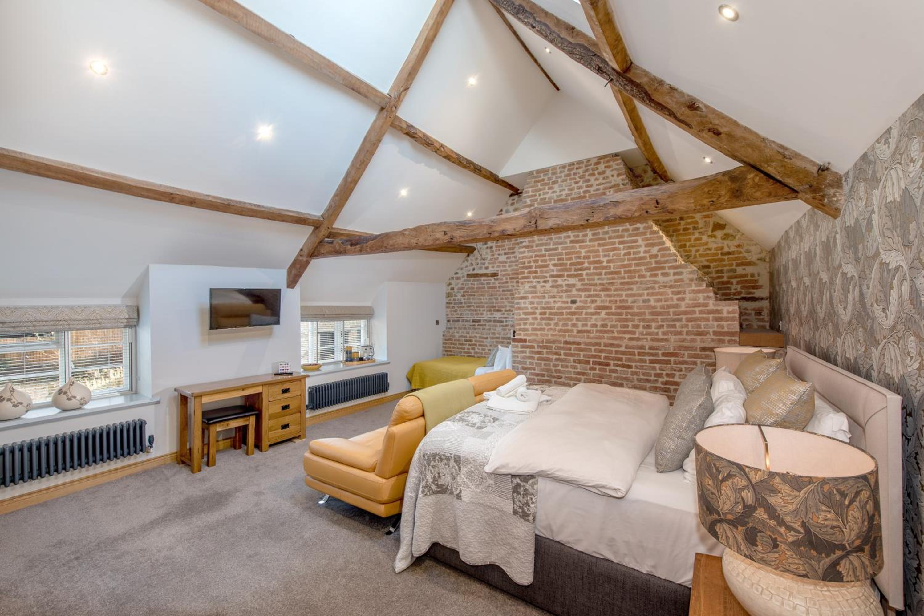 Superior Triple Room - Photo 1