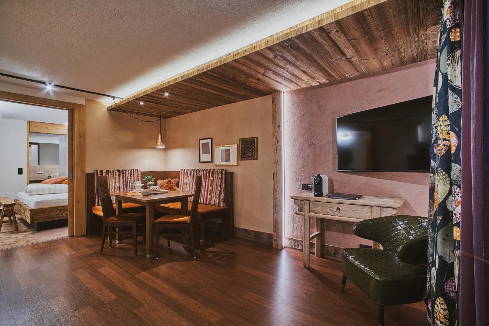 Apartment - Photo 4