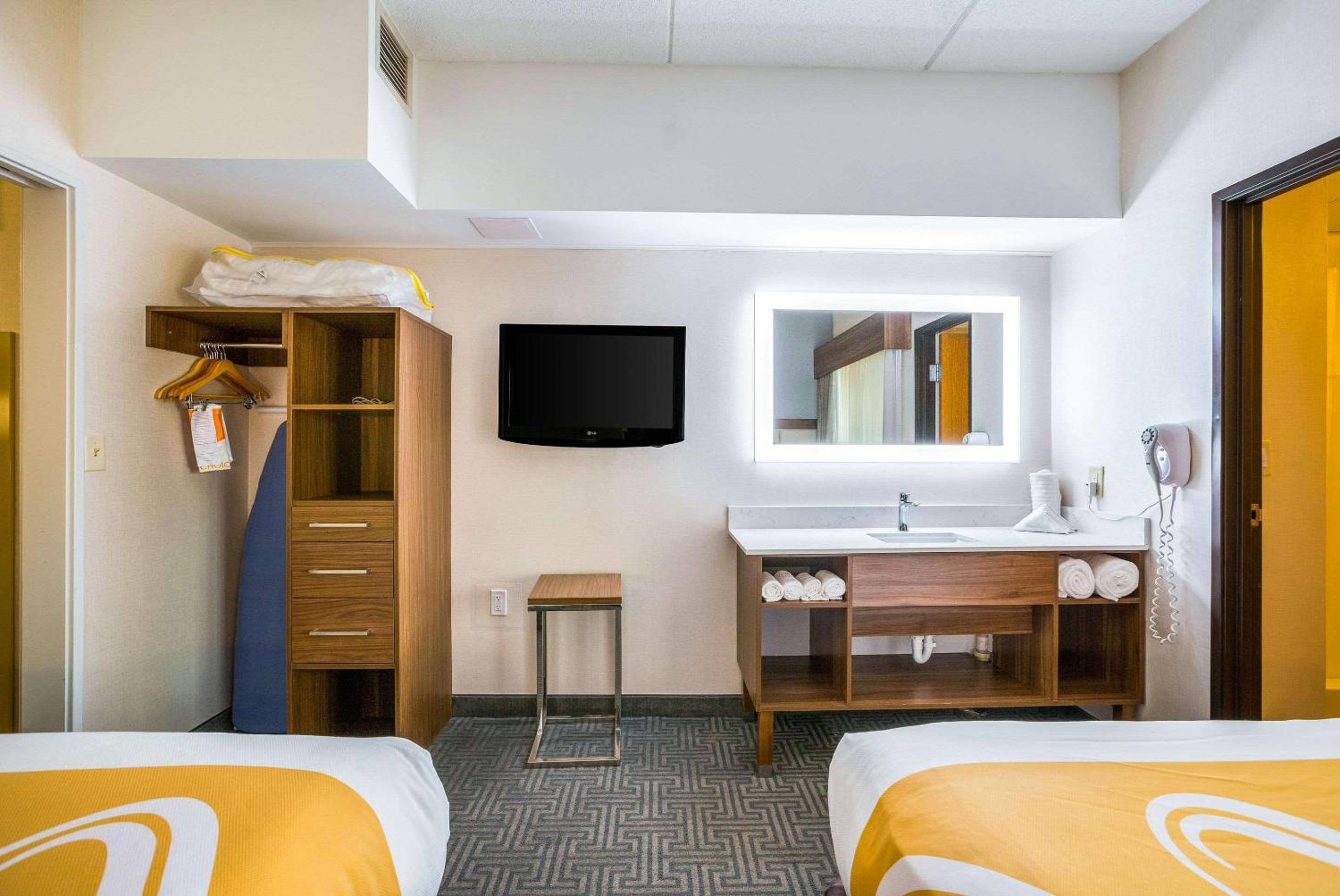 Double Suite - Photo 1