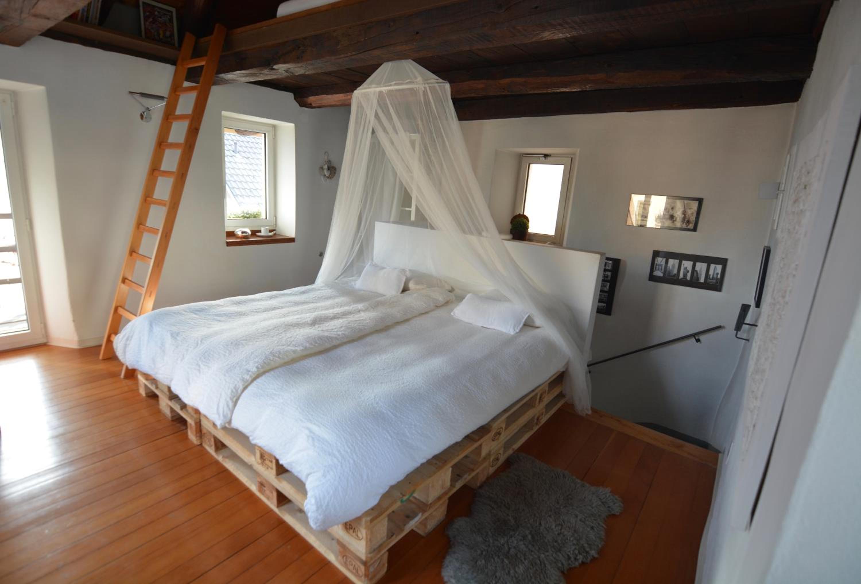 One-Bedroom House