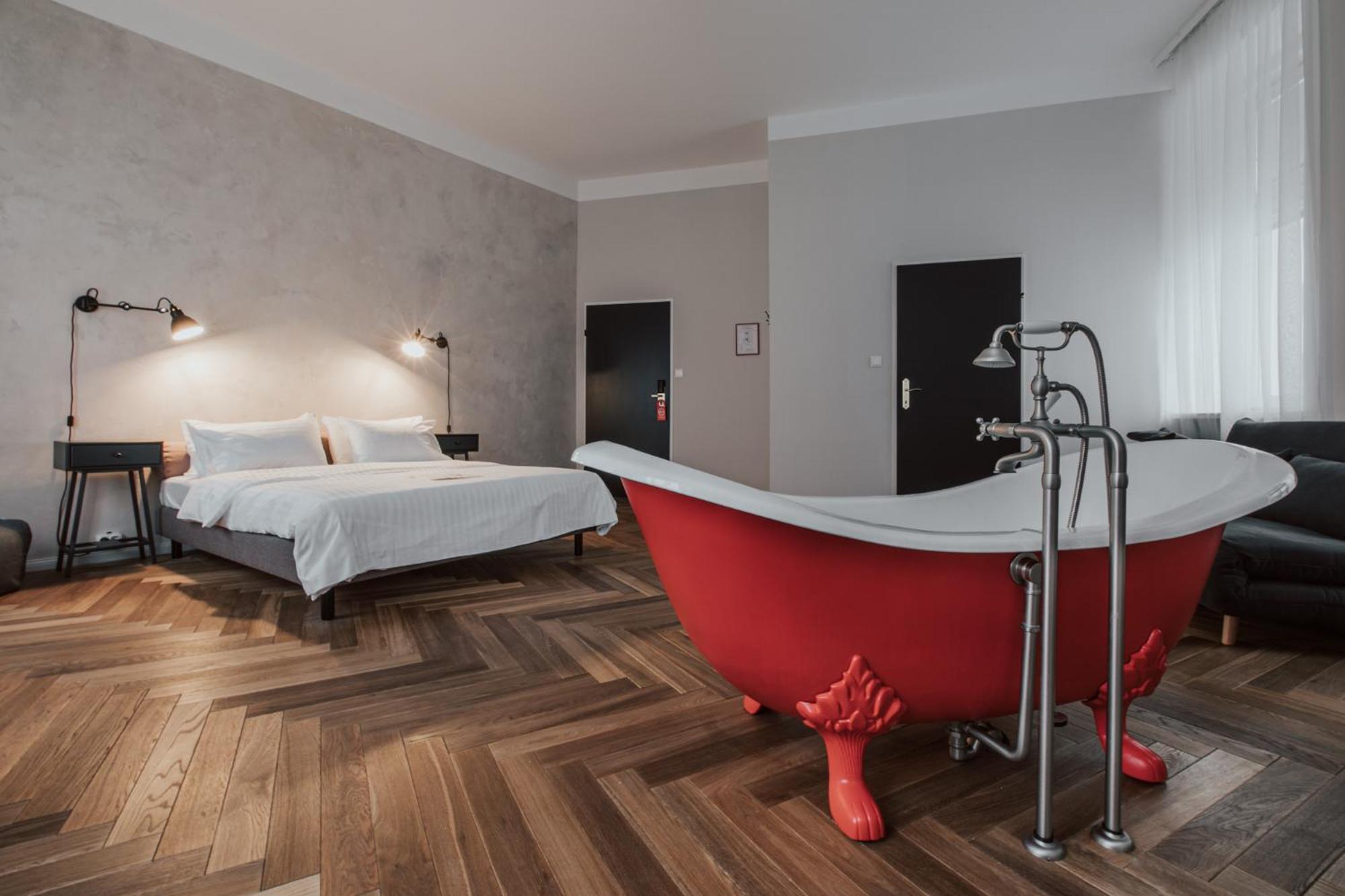 Queen Suite photo 1