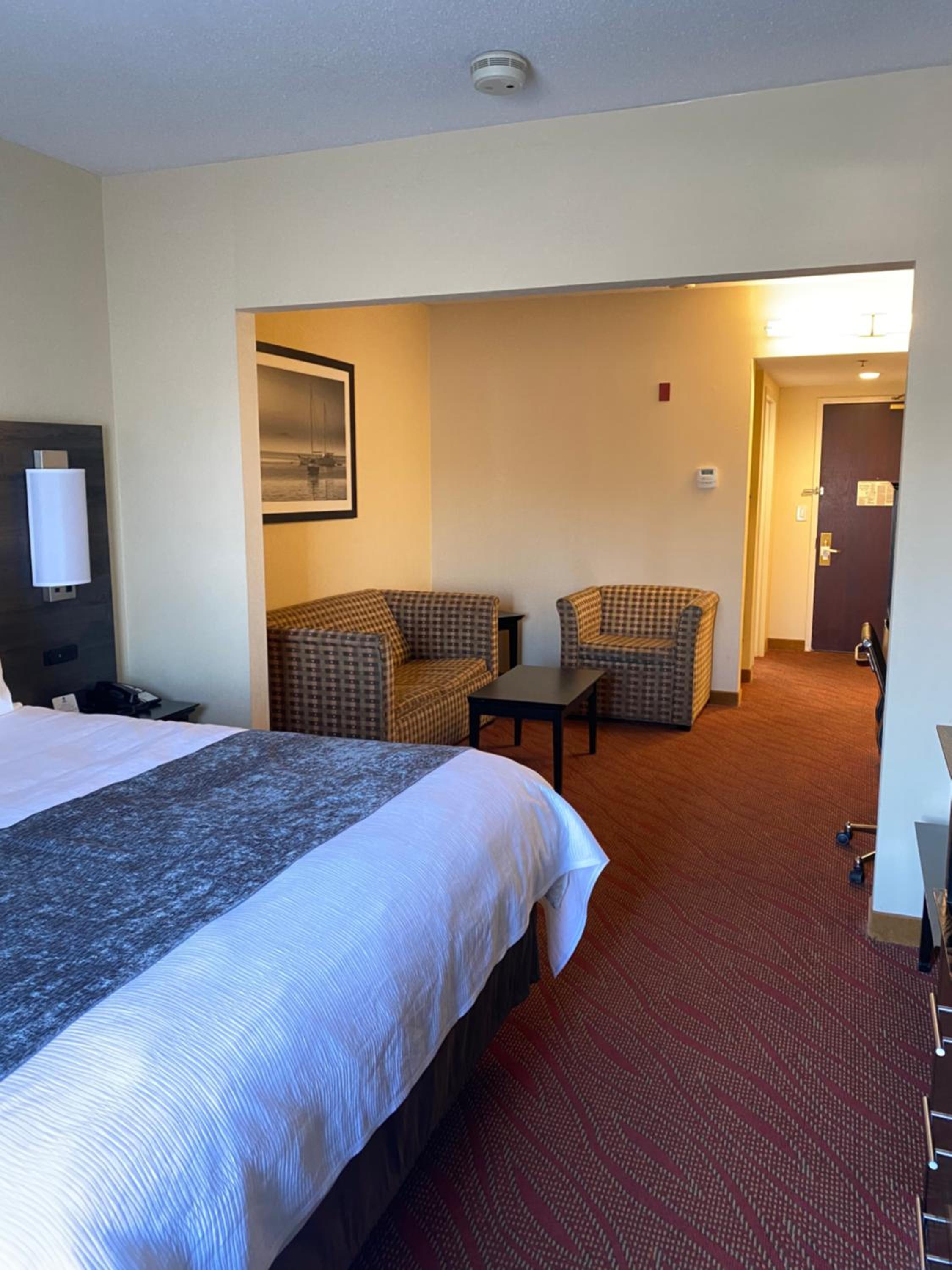 King Suite - Photo 3