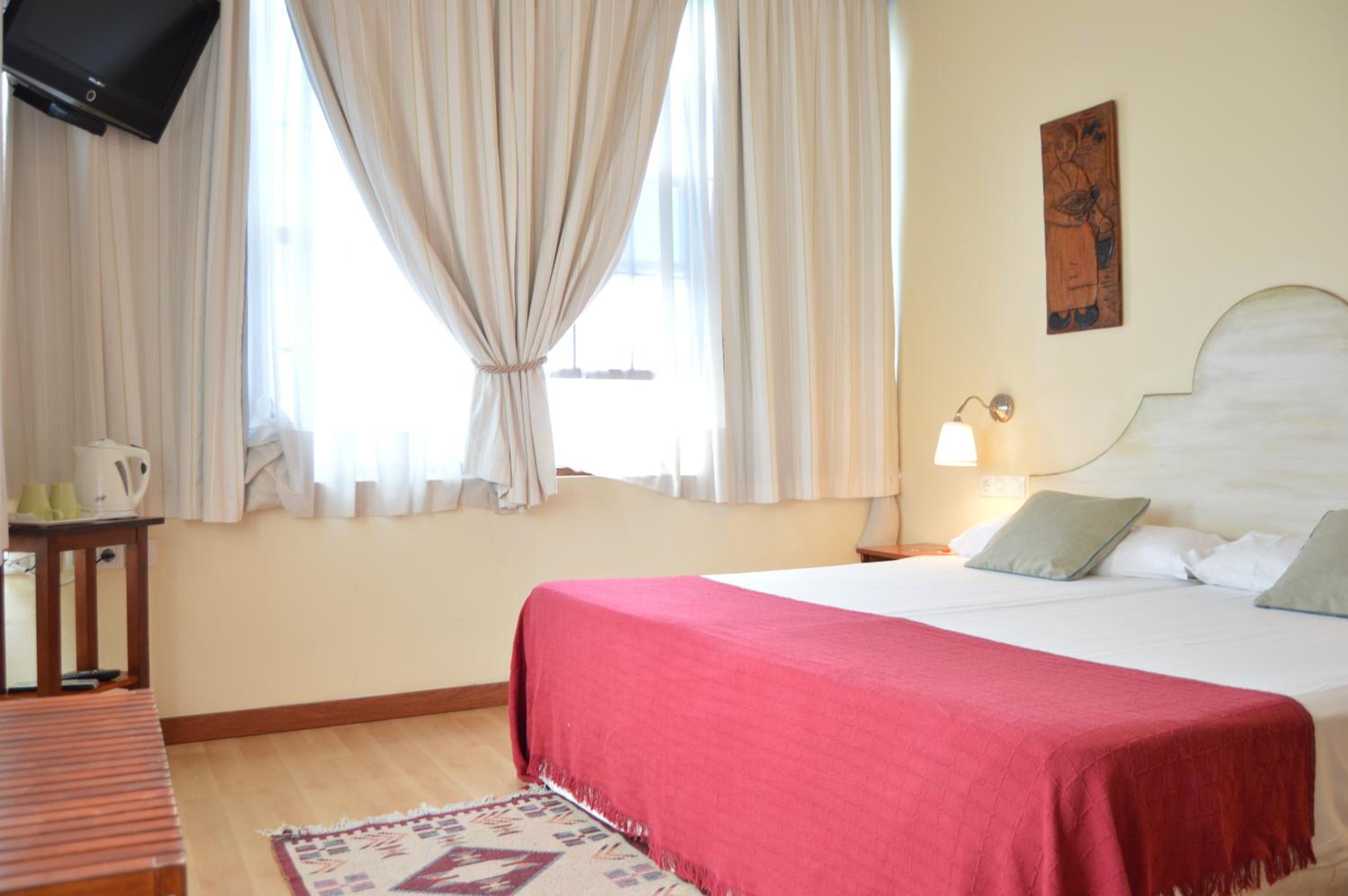 Habitación Doble Clásica con Vista al Mar