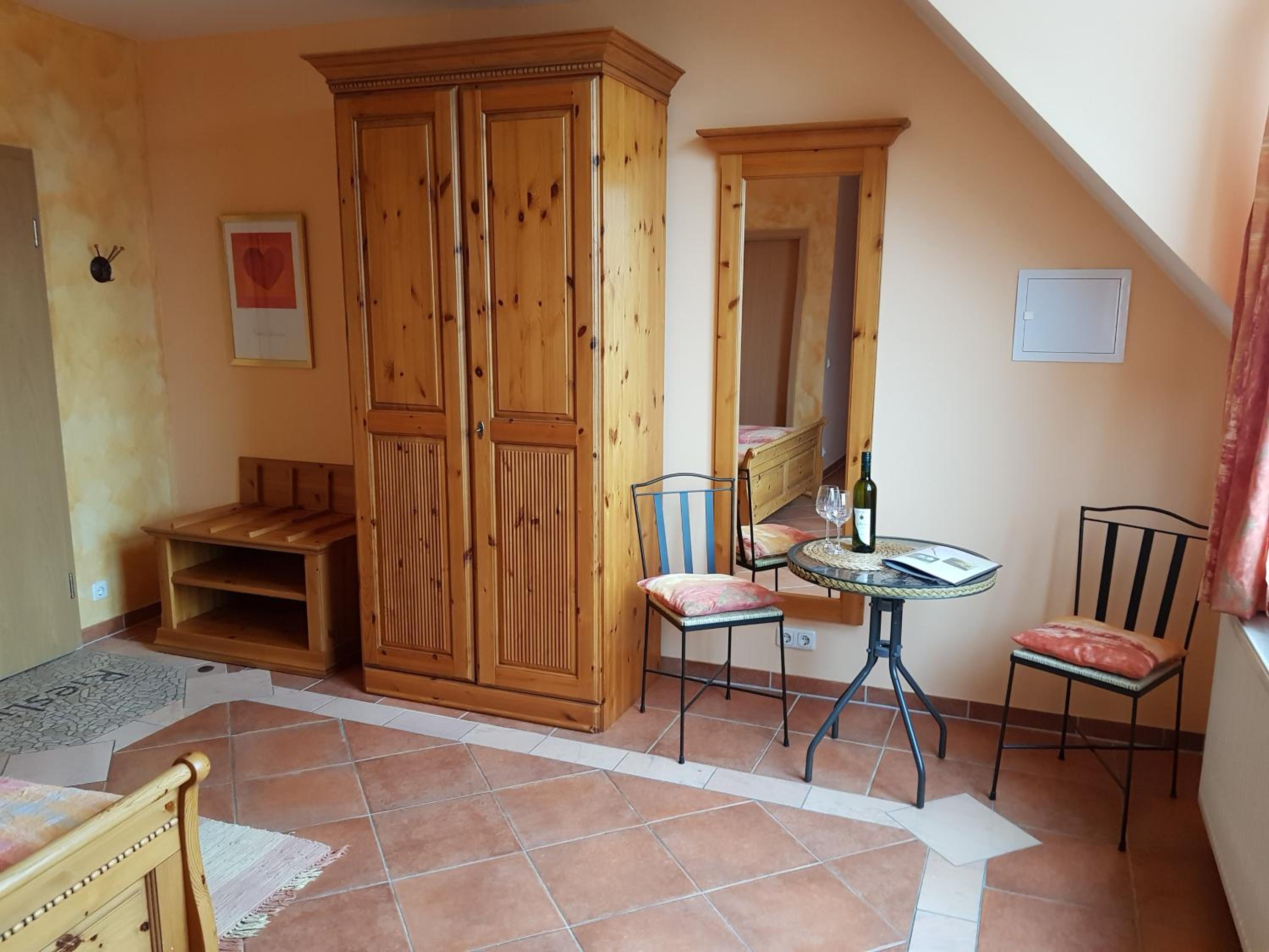 Double Room with Private Bathroom photo 2