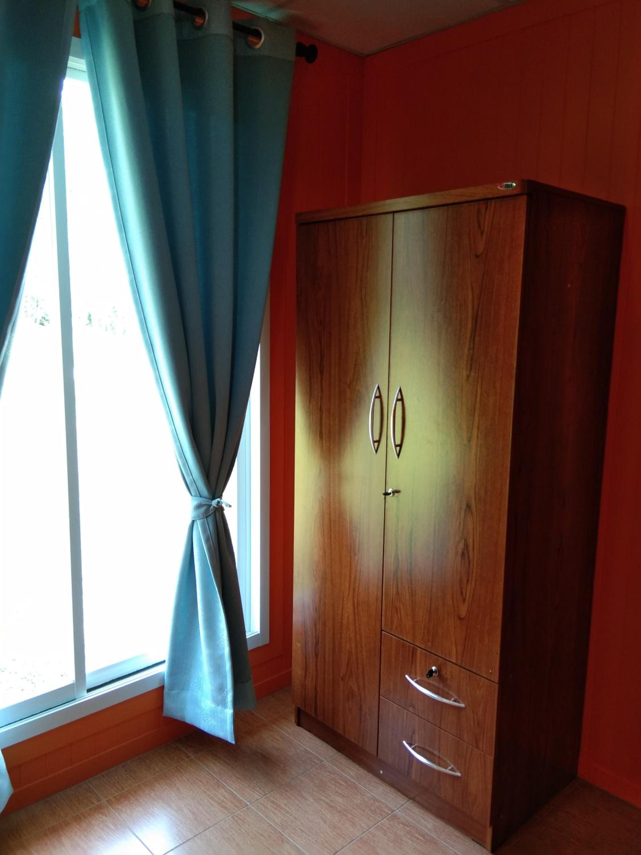 One-Bedroom House - Photo 7
