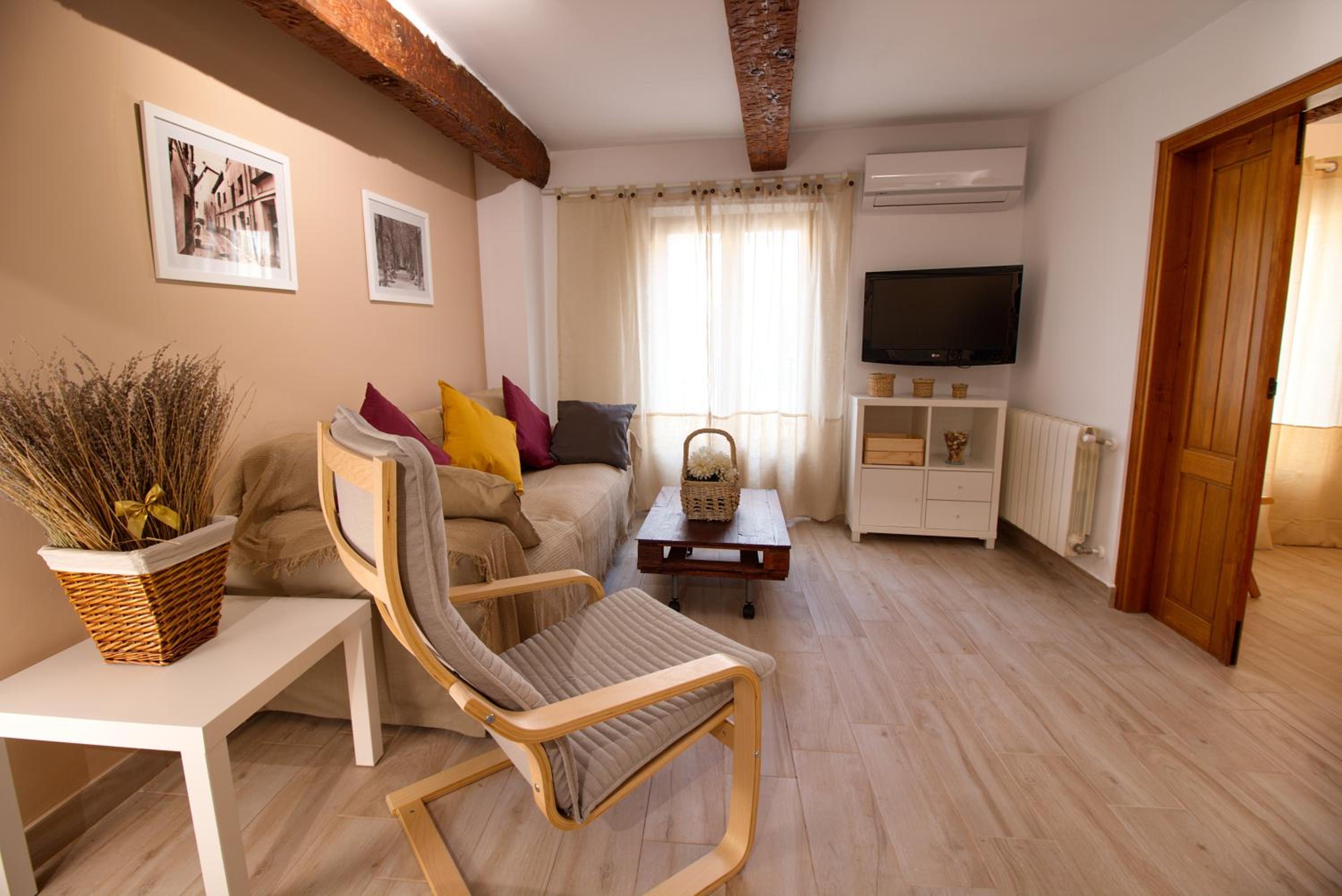 Two-Bedroom Apartment - Photo 14