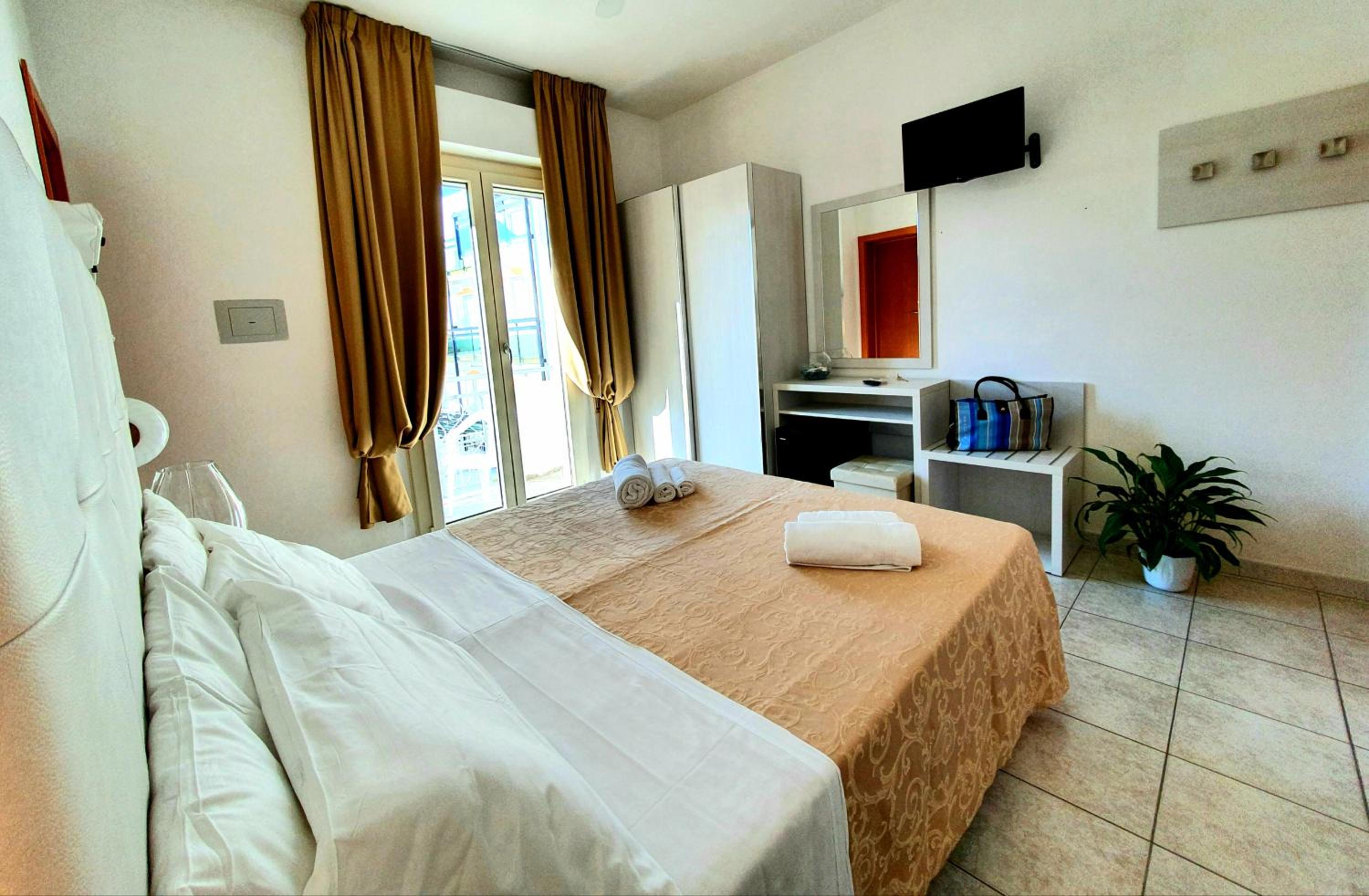 Comfort Double or Twin Room - Photo 1