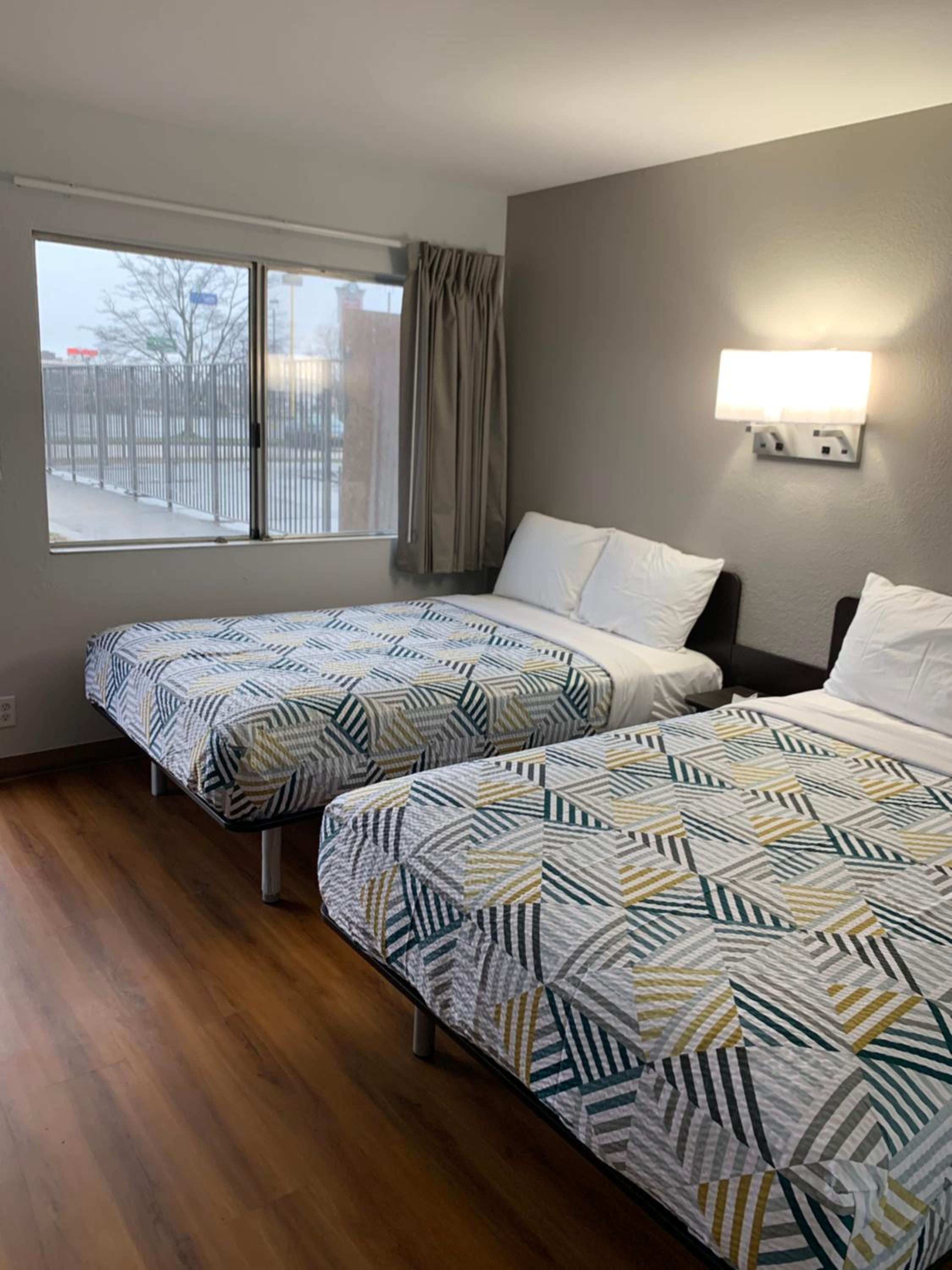 Quadruple Room - Non-Smoking - Photo 6