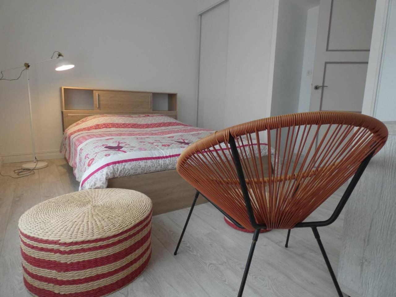 Double Room with Private External Bathroom photo 1