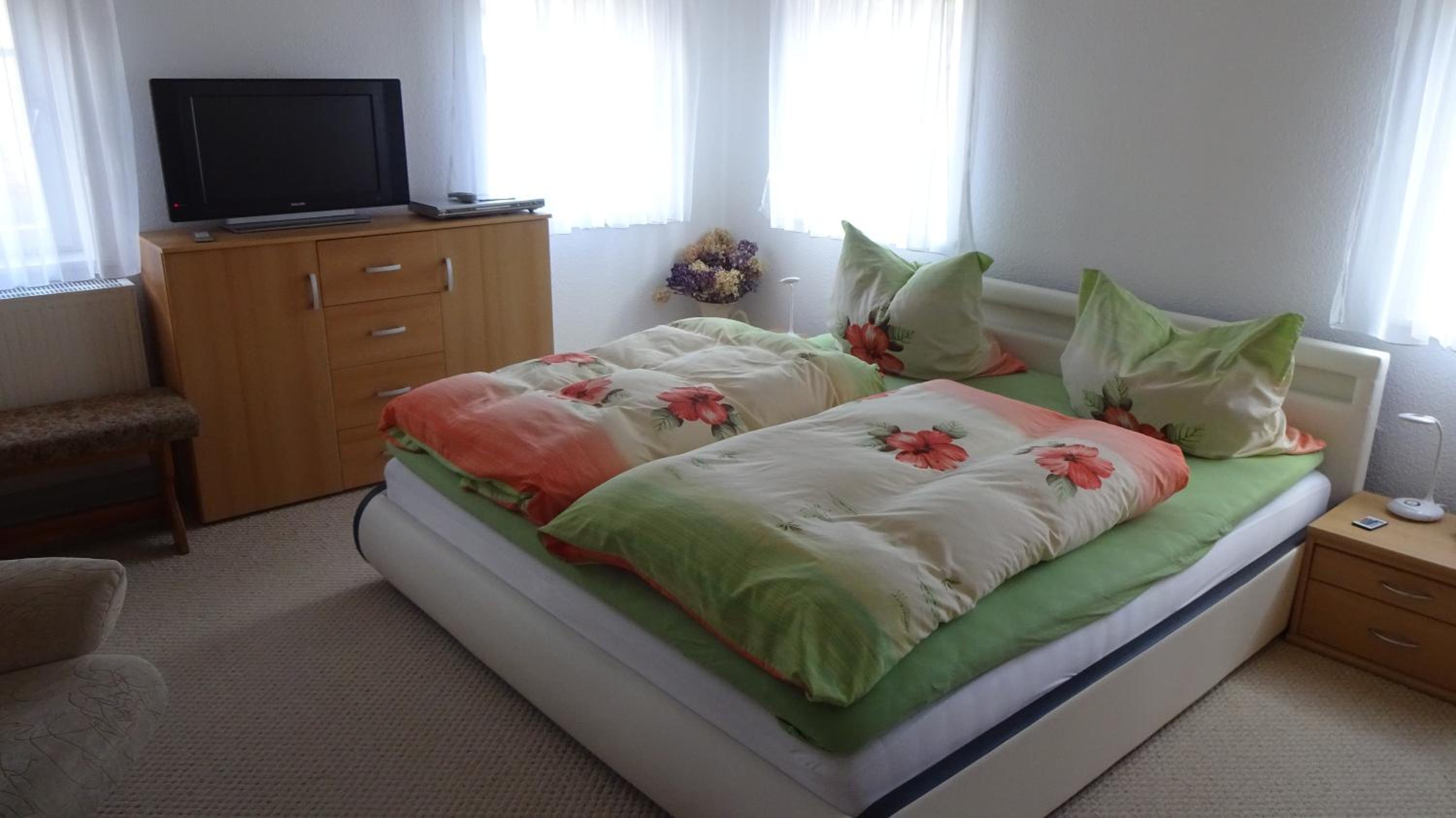 Double Room with Private Bathroom photo 2