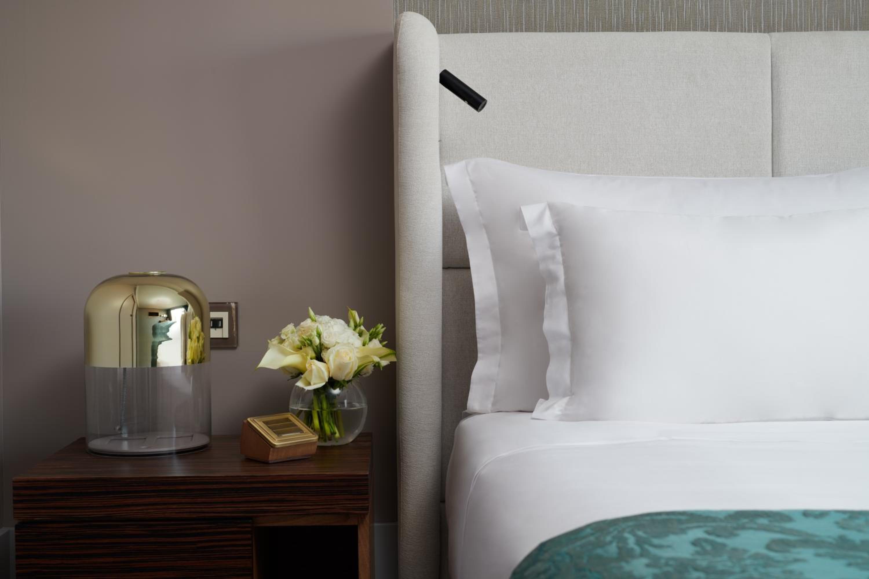 Lisbon Suite - Photo 5