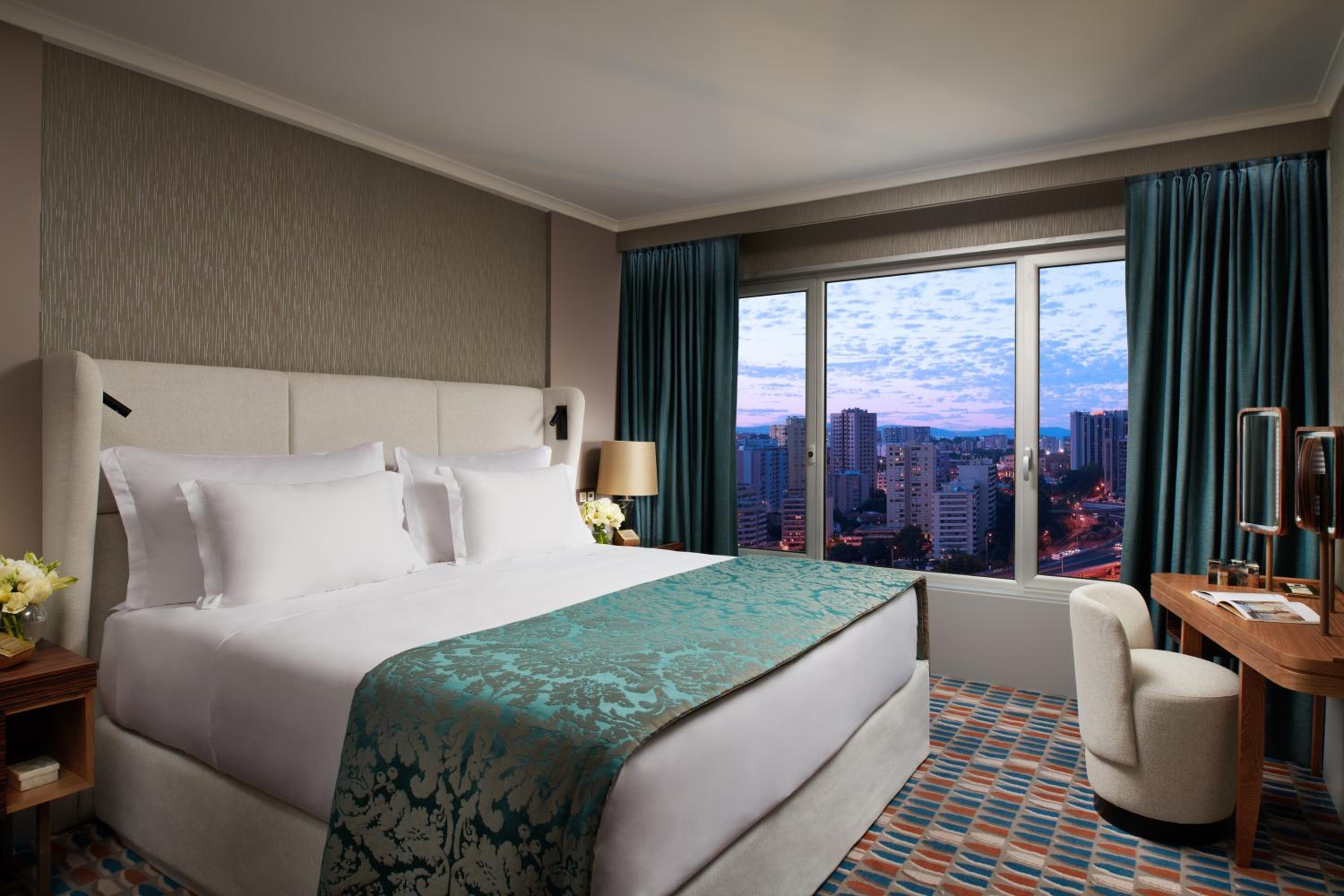 Lisbon Suite - Photo 1