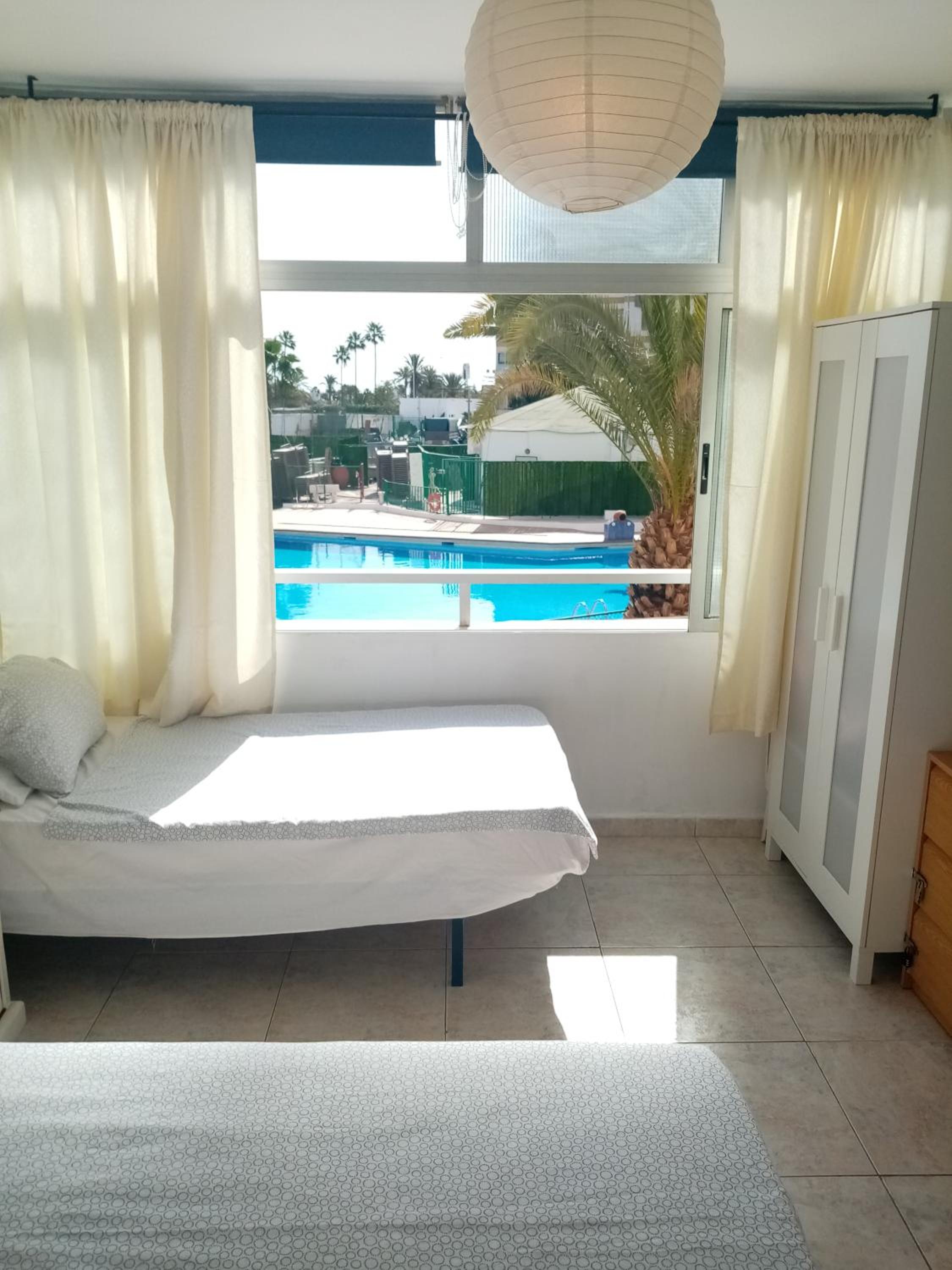One-Bedroom Apartment - Photo 23