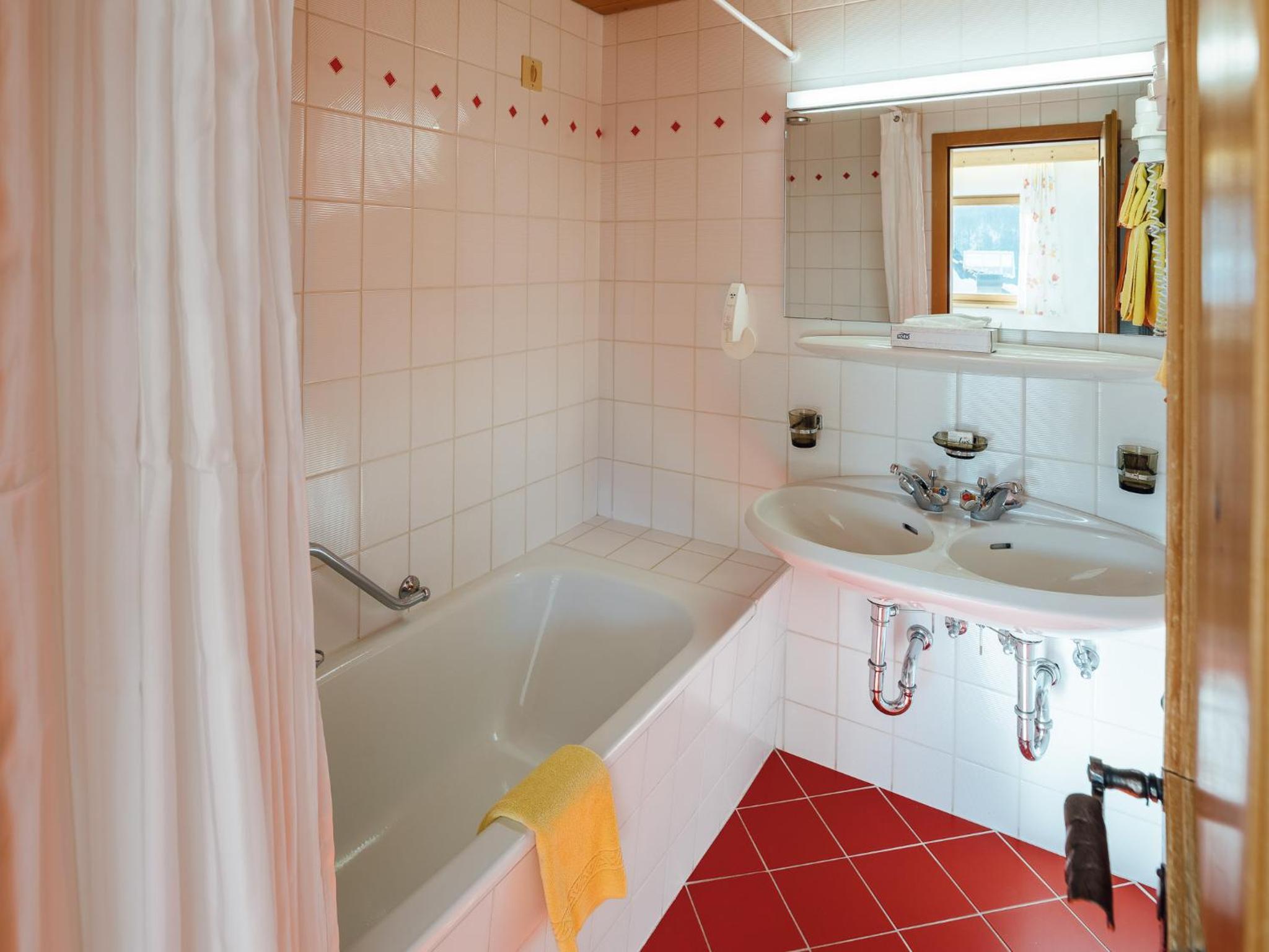 Double Room with Balcony photo 2
