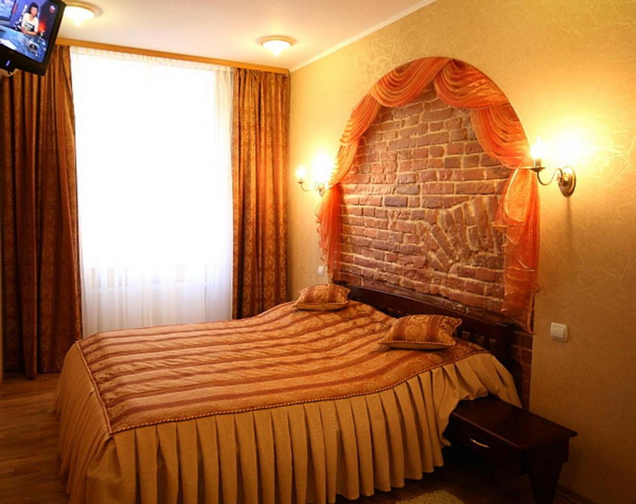 Two-Bedroom Apartment - Staroevreiskaya Street, 11