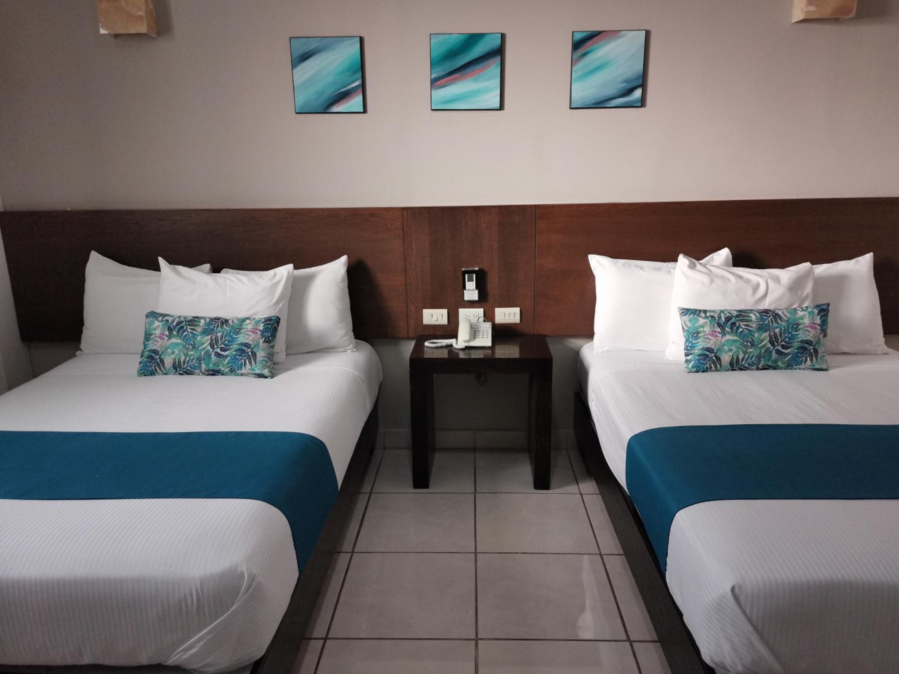 Double Room - Photo 3