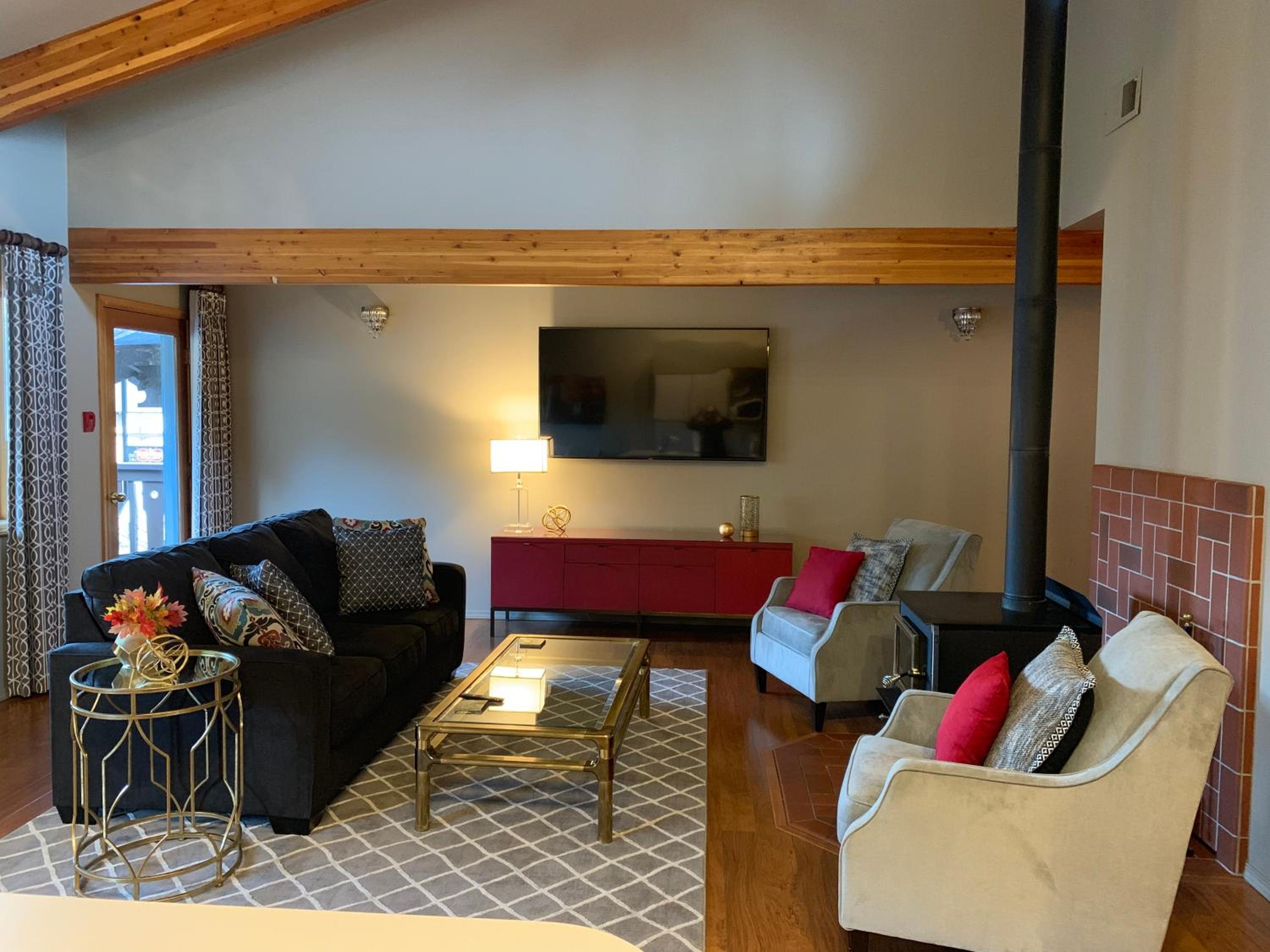 Two-Bedroom Apartment photo 1