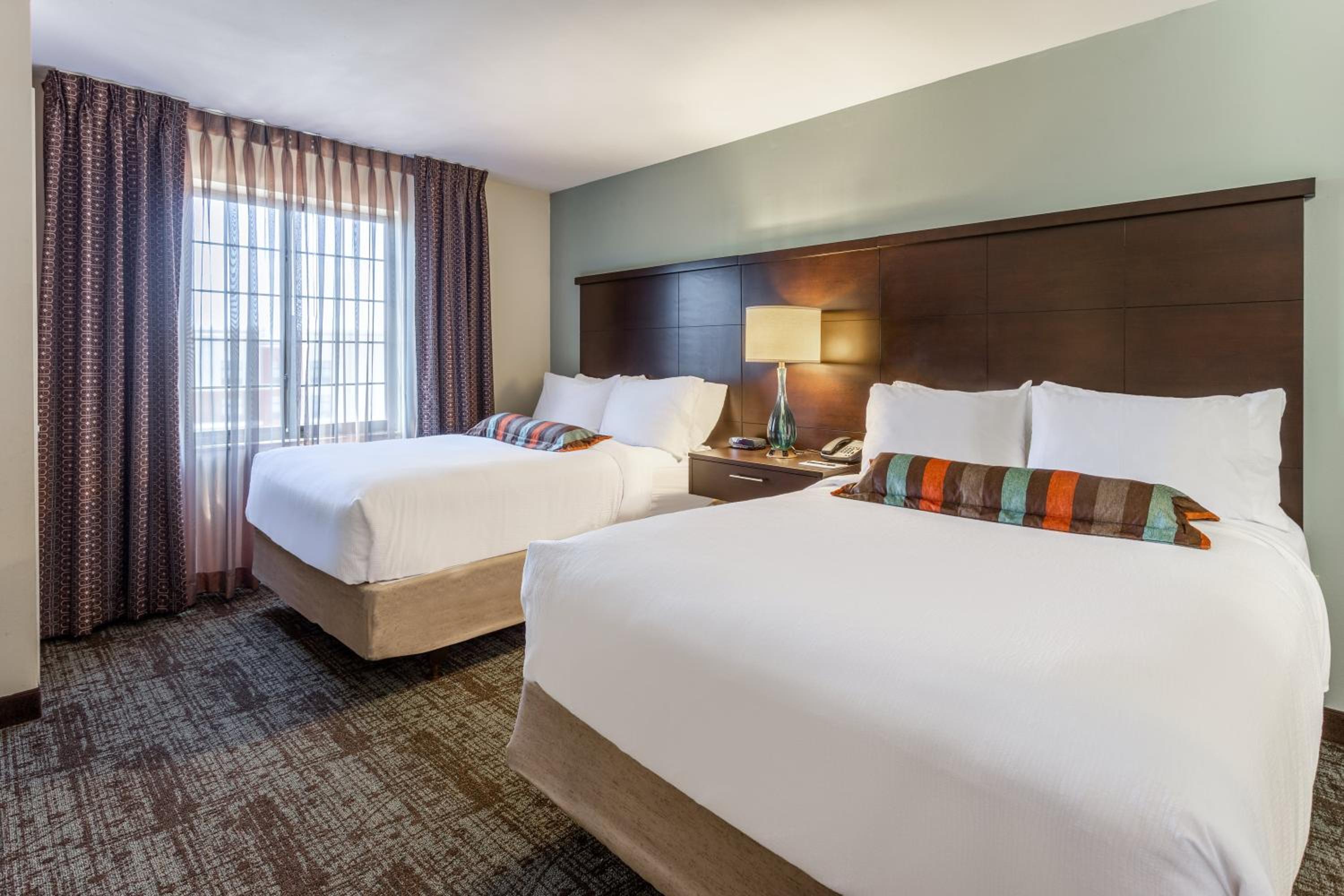 One-Bedroom Suite with Two Double Beds - Photo 1