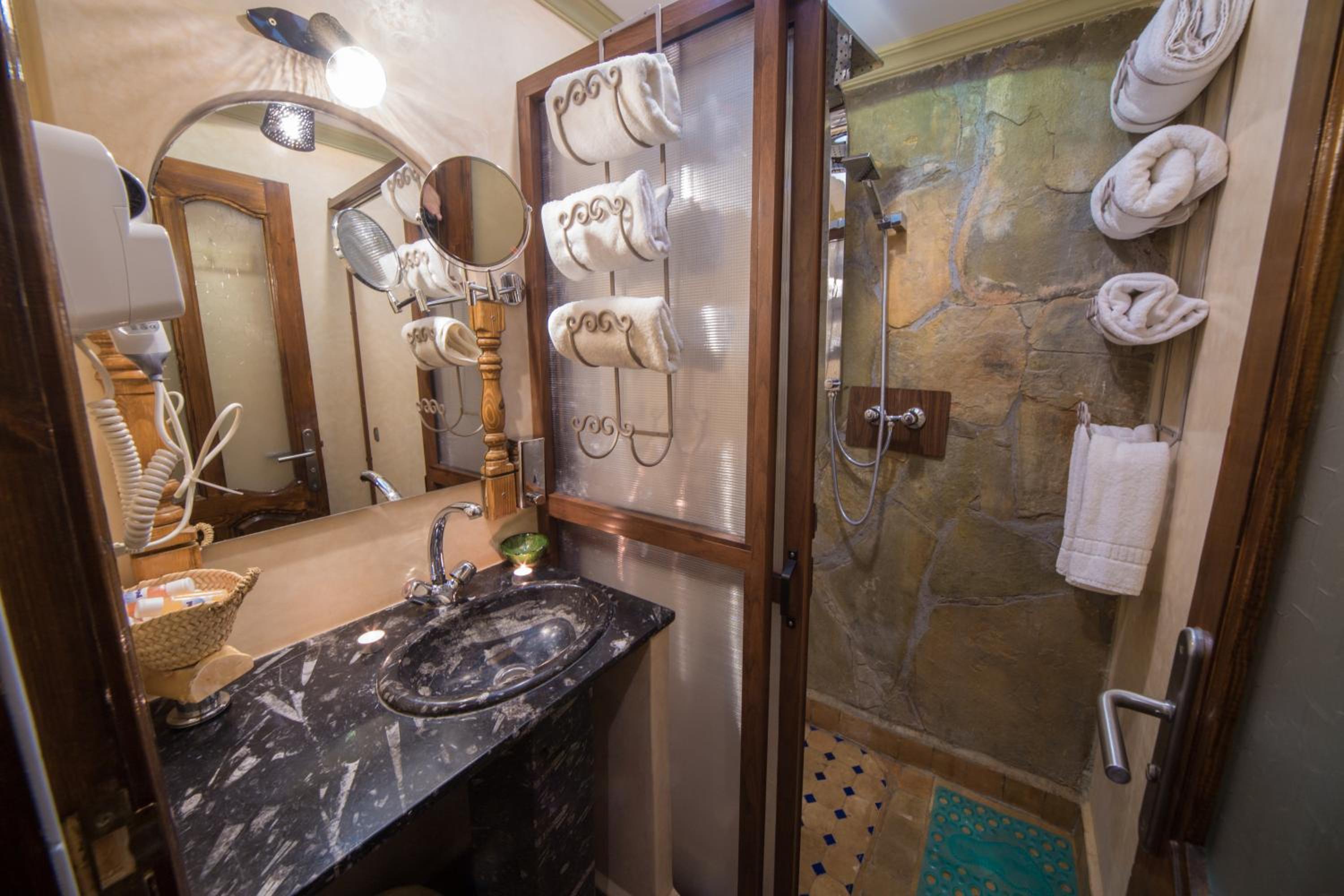 Superior Triple Room - Photo 2