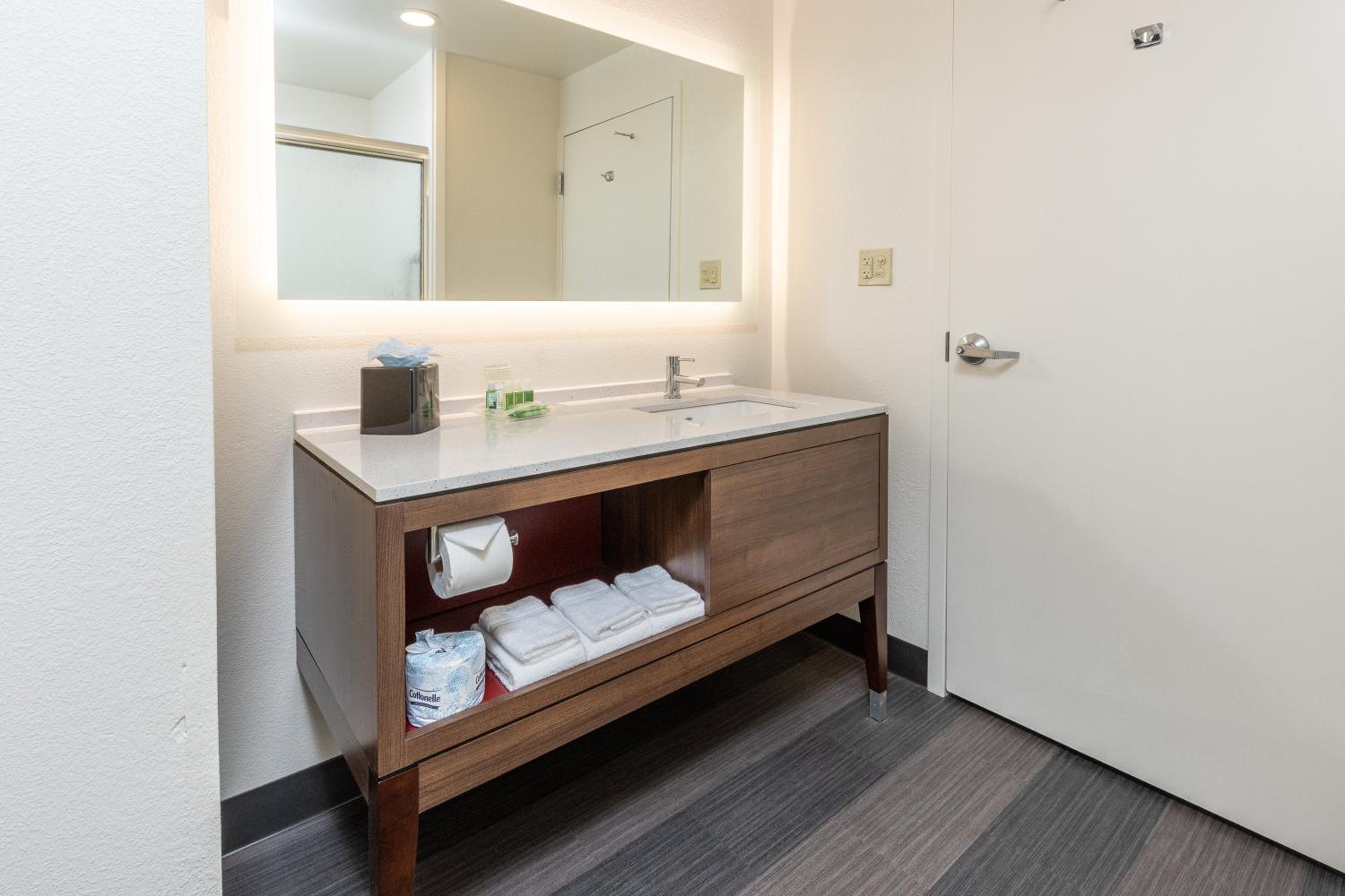 Premium Room - Photo 2