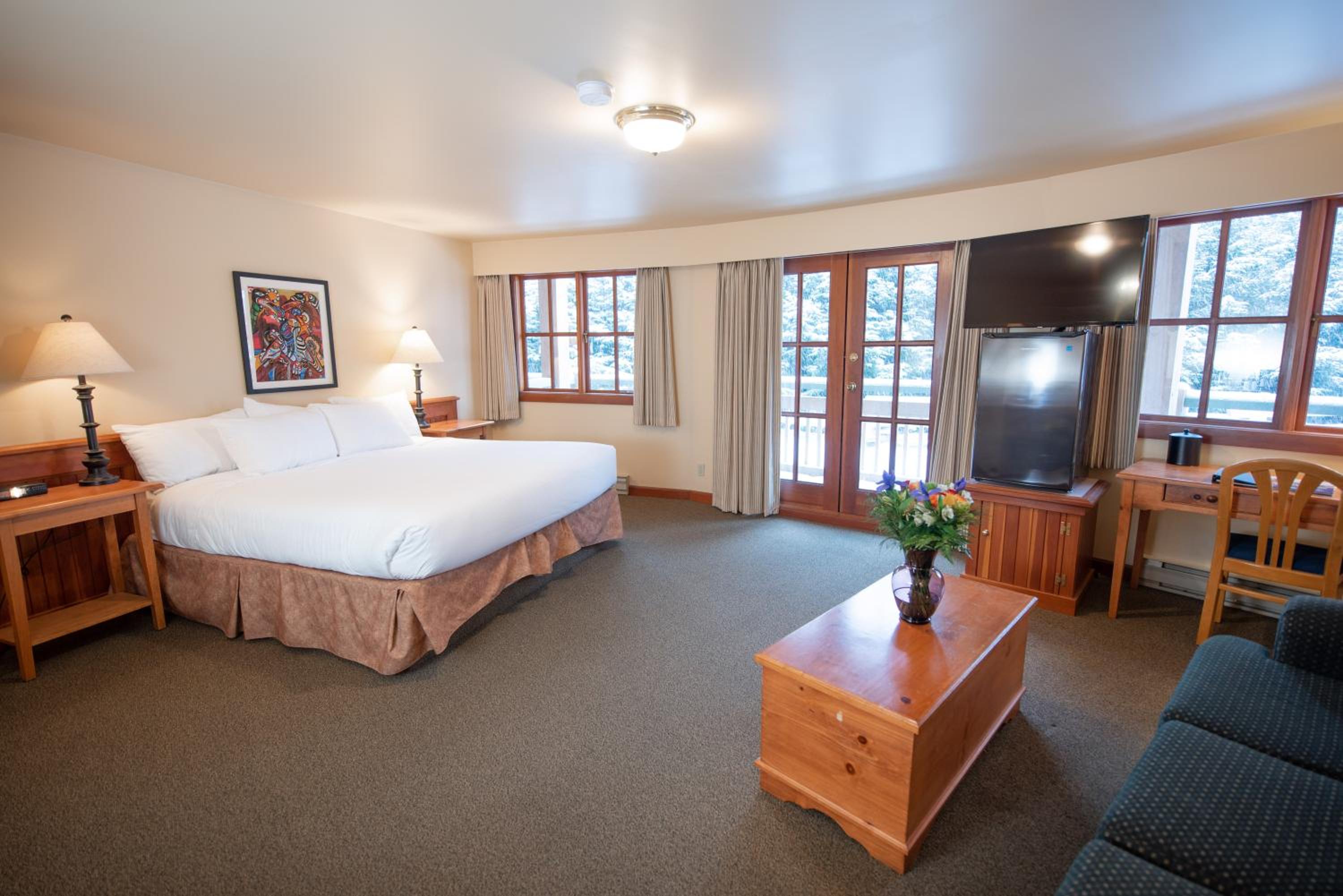 King Room With Garden View - Non-Smoking - Photo 2