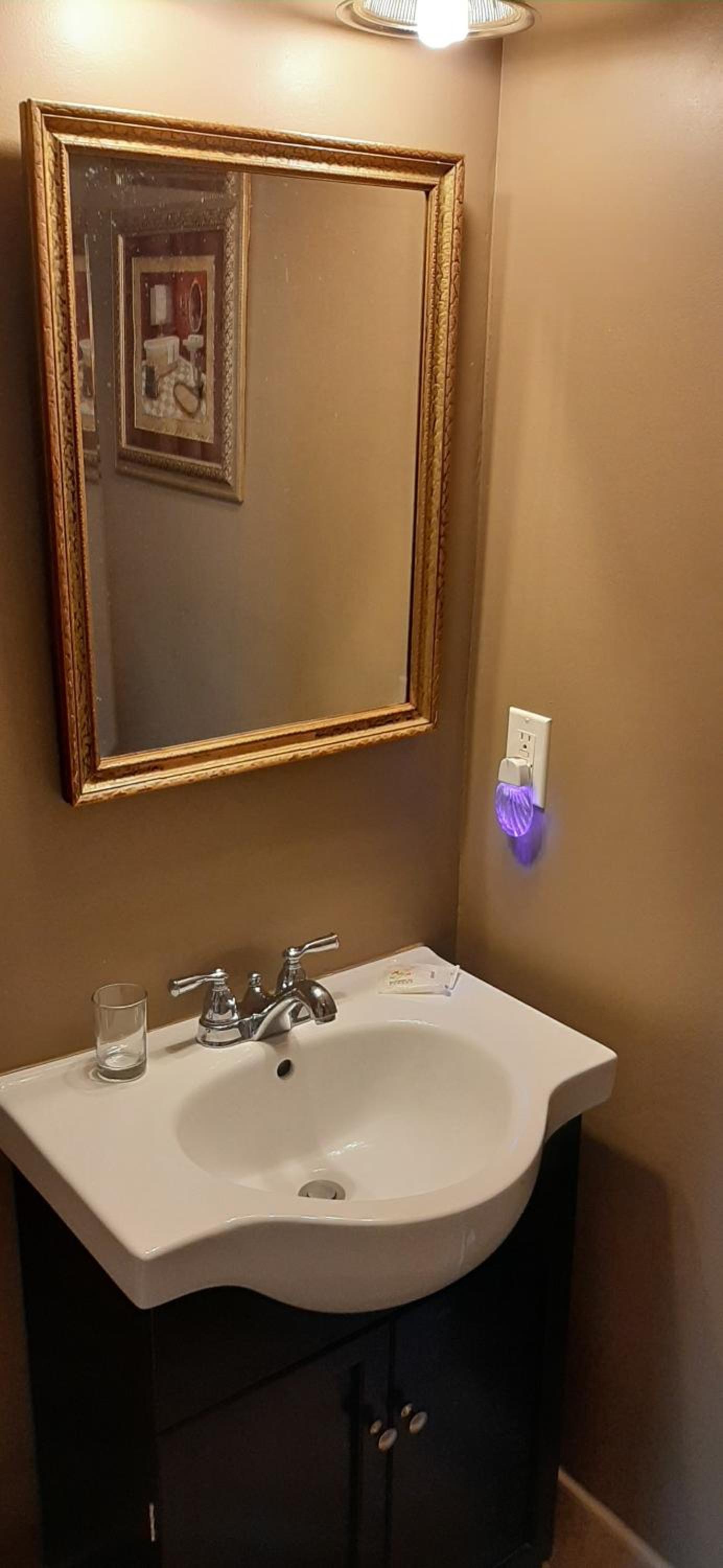 Classic Queen Room - Photo 4