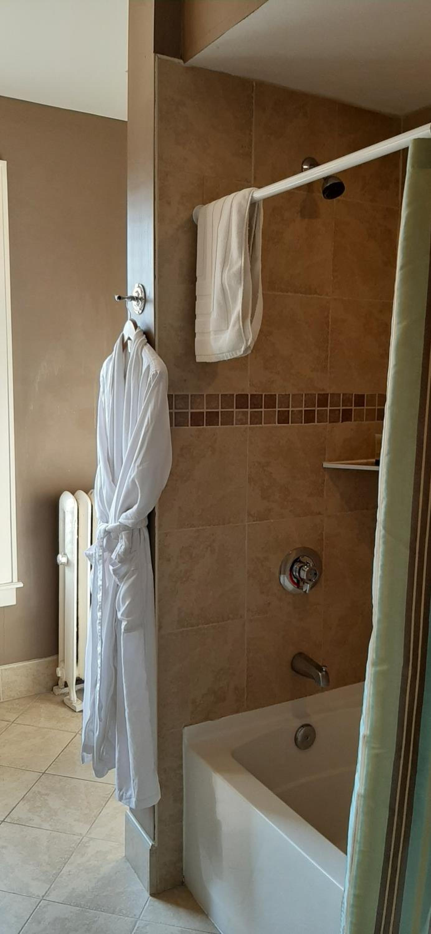 Business Queen Room - Photo 5
