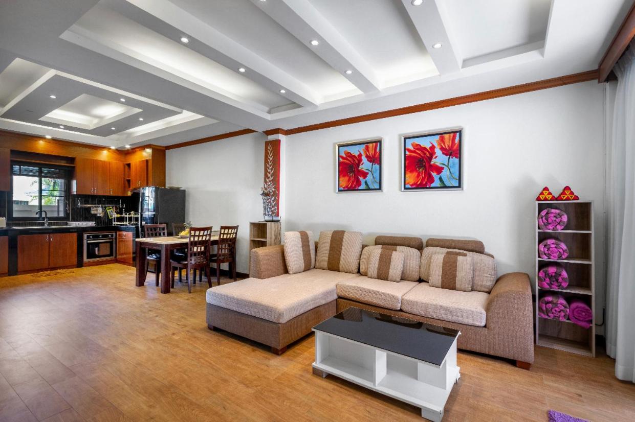 Villa with Private Pool 1 (Four-Bedroom) - Photo 8