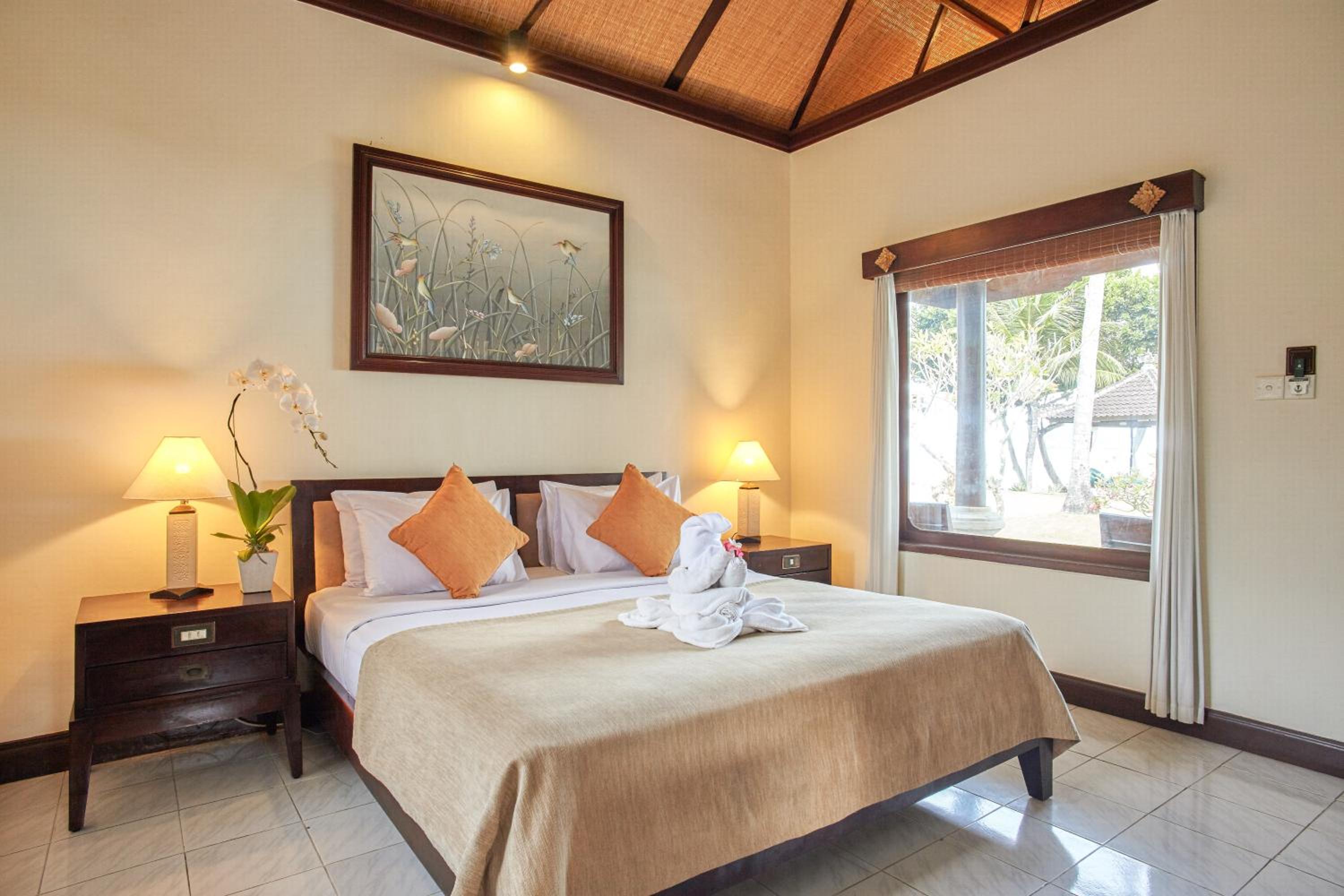 Deluxe Room with Garden View - Photo 2