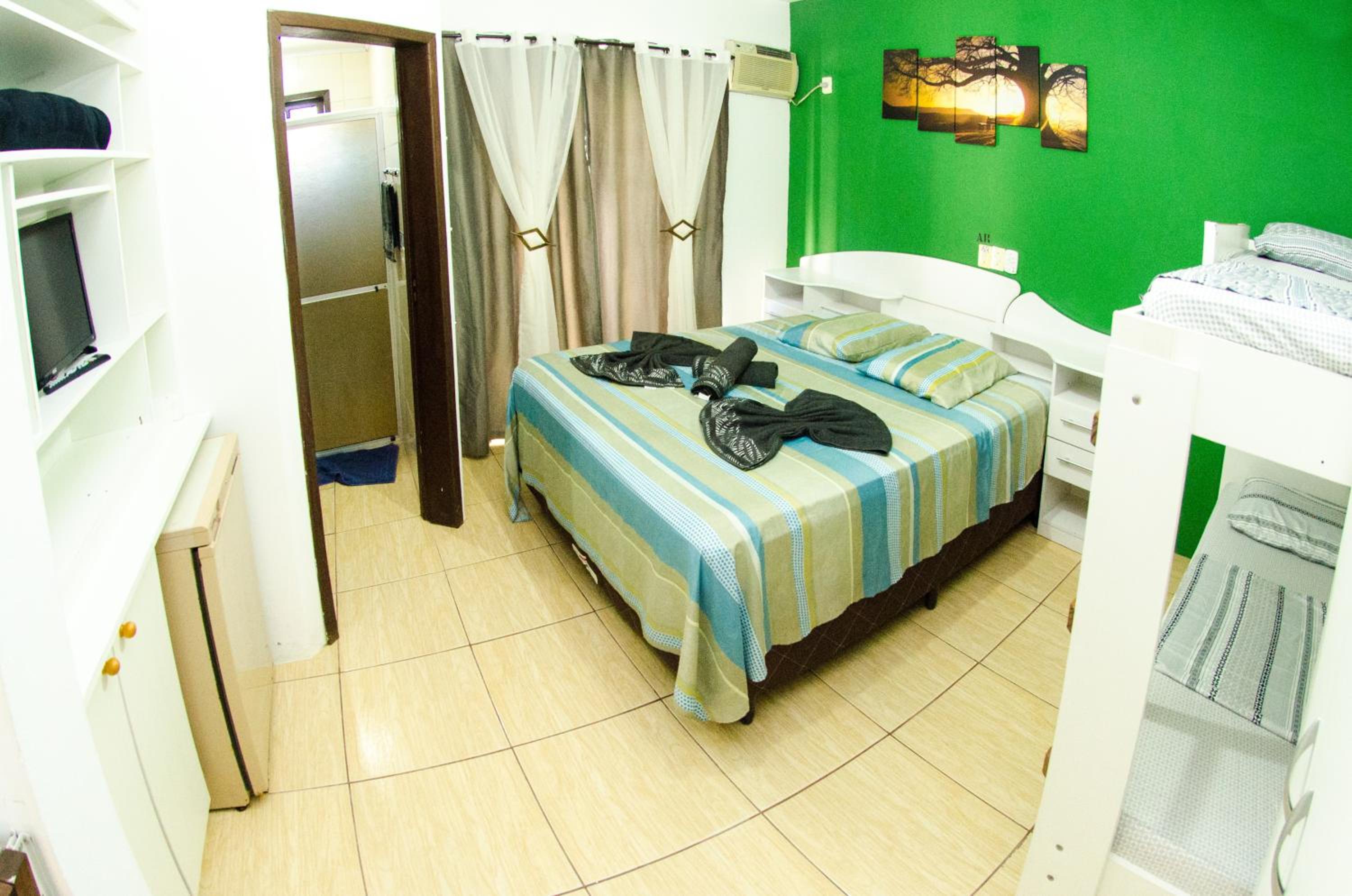 Family Room with Balcony photo 2