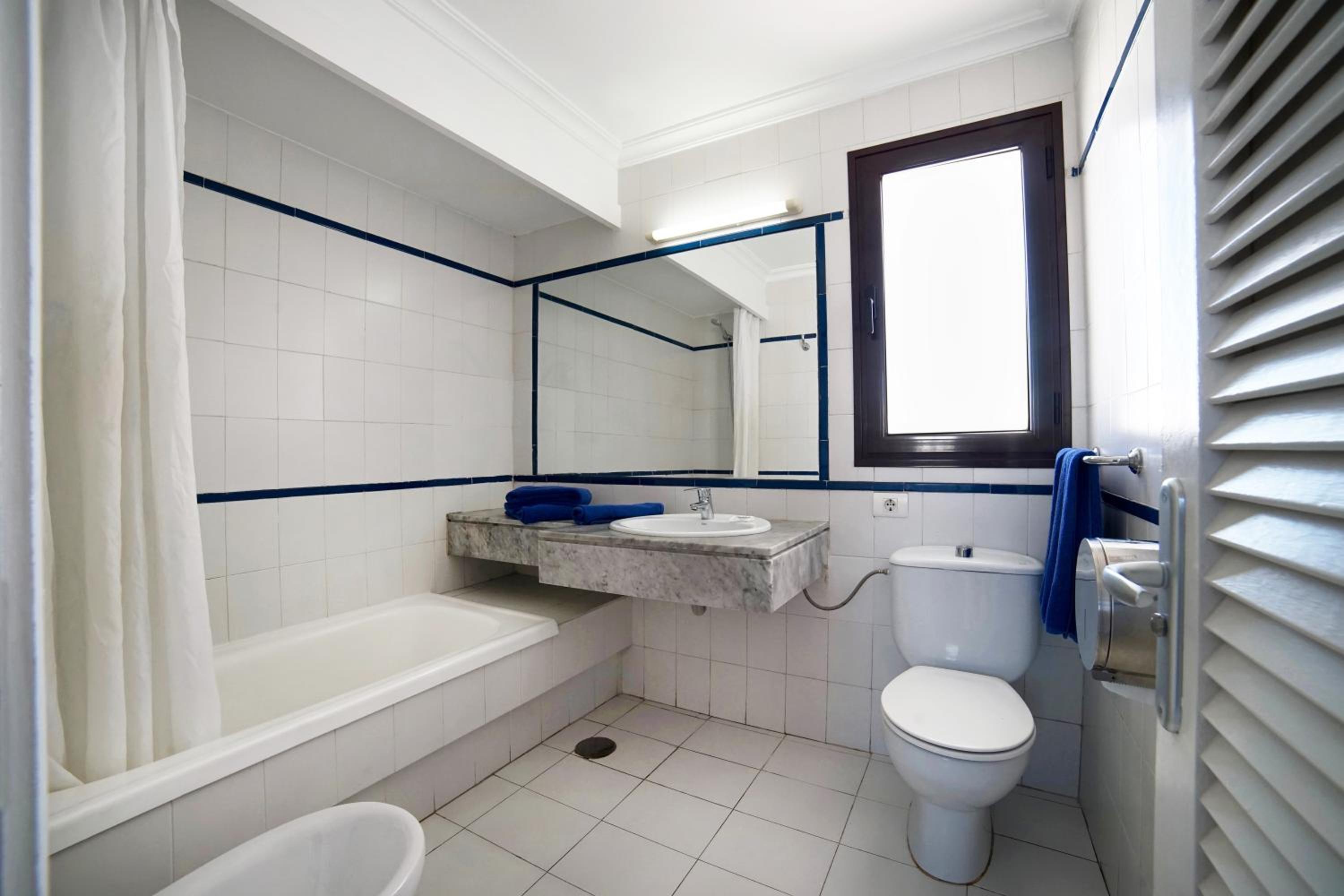 Top floor or Ground floor apartment - Photo 7