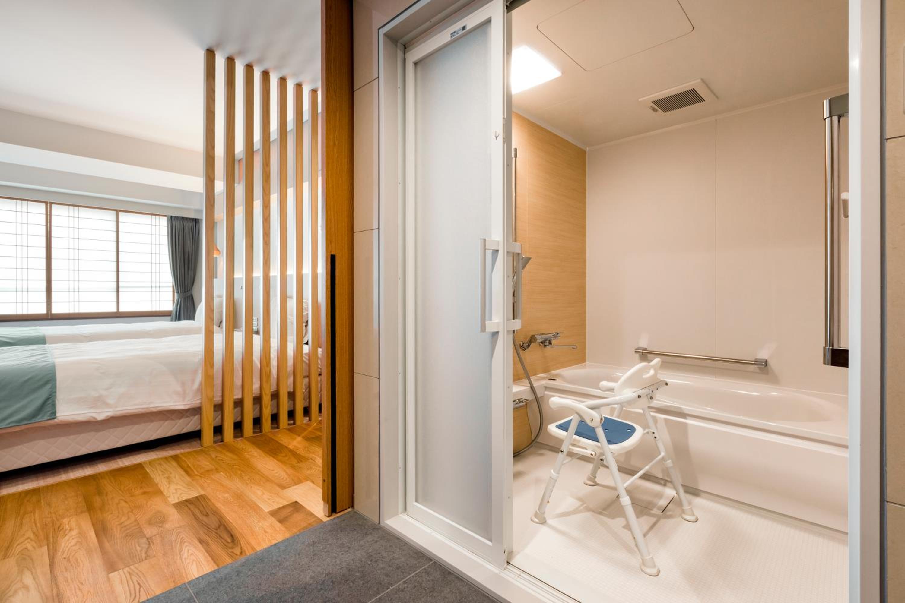 Twin Room with Tatami Area - Disability Access photo 3
