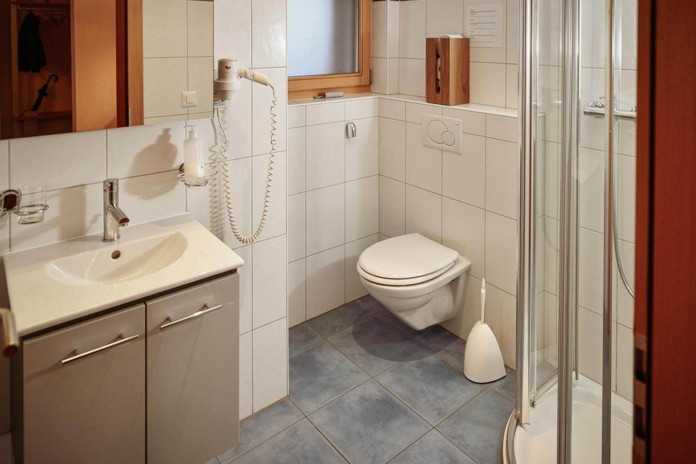 Studio (2 Adults) - Ground Floor