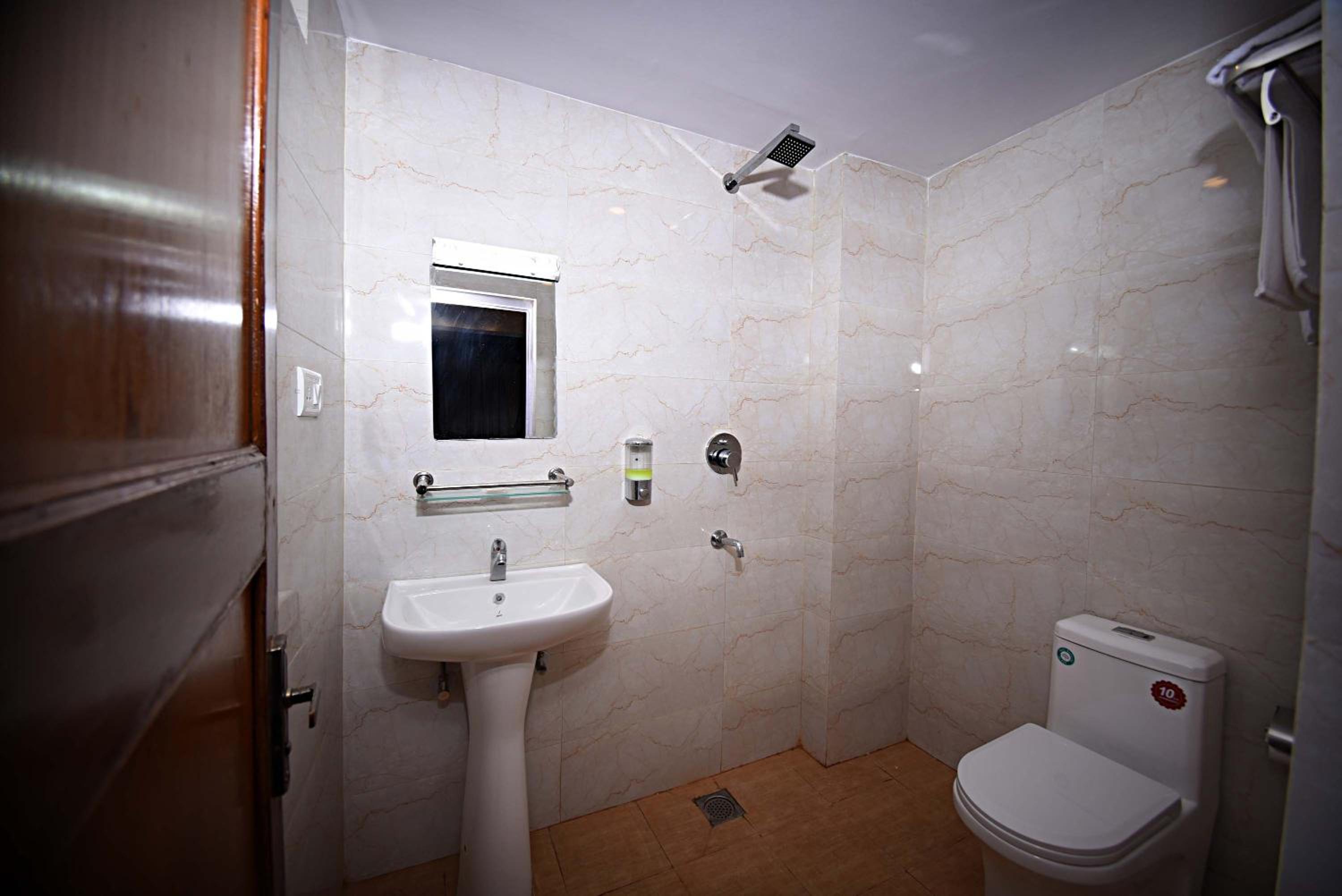 Superior King Room photo 2