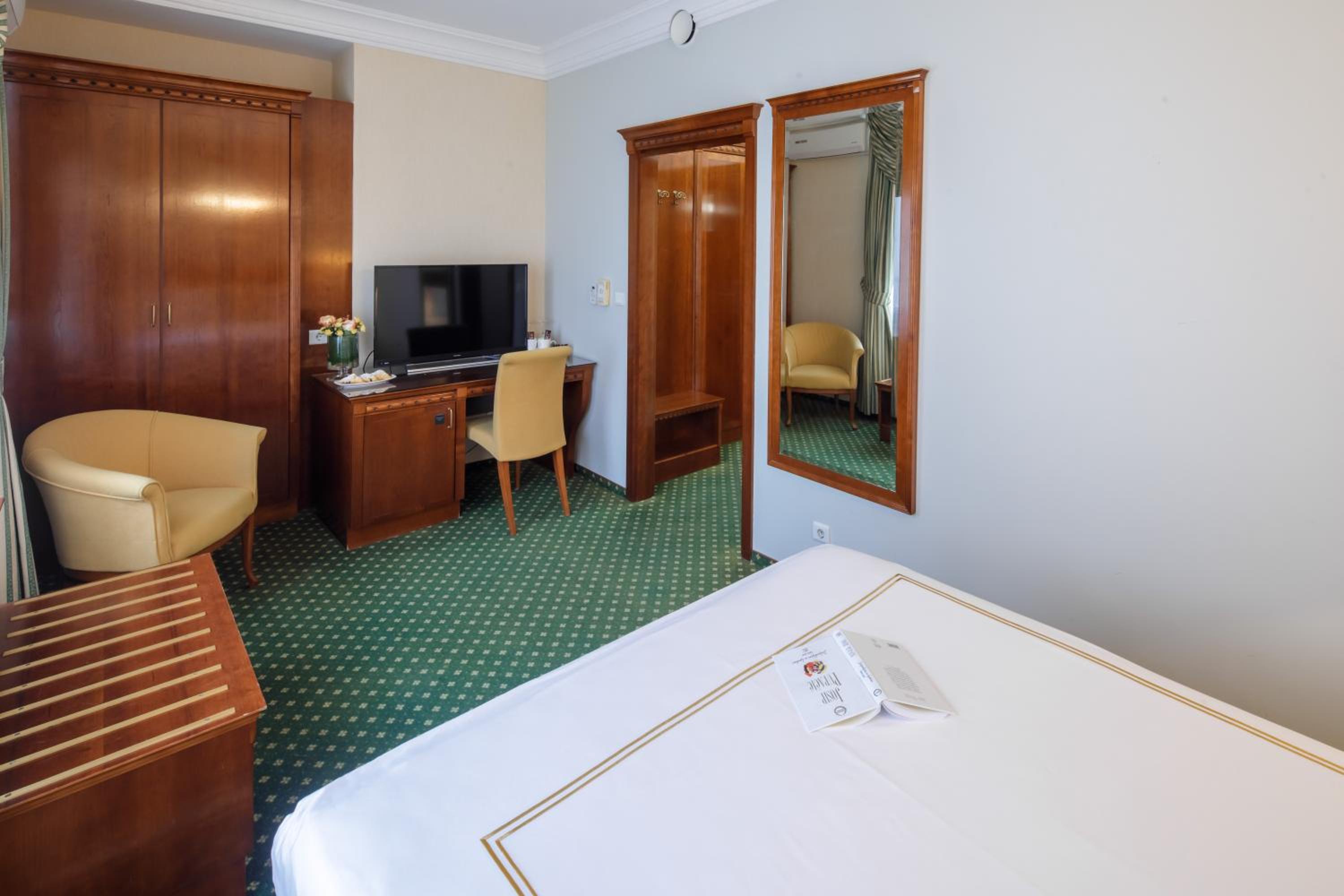 Standard Single Room photo 3