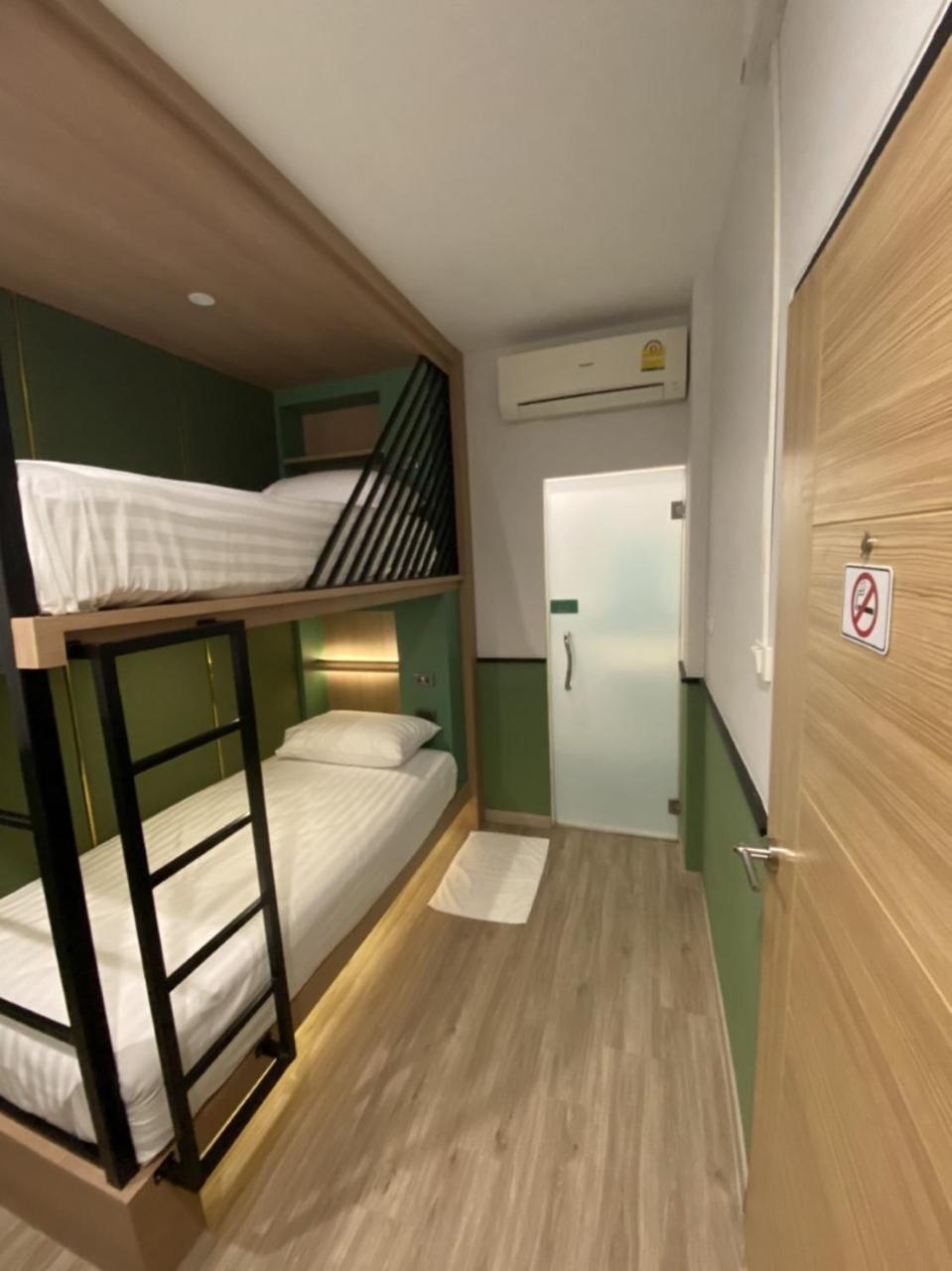 Standard Twin Room photo 3