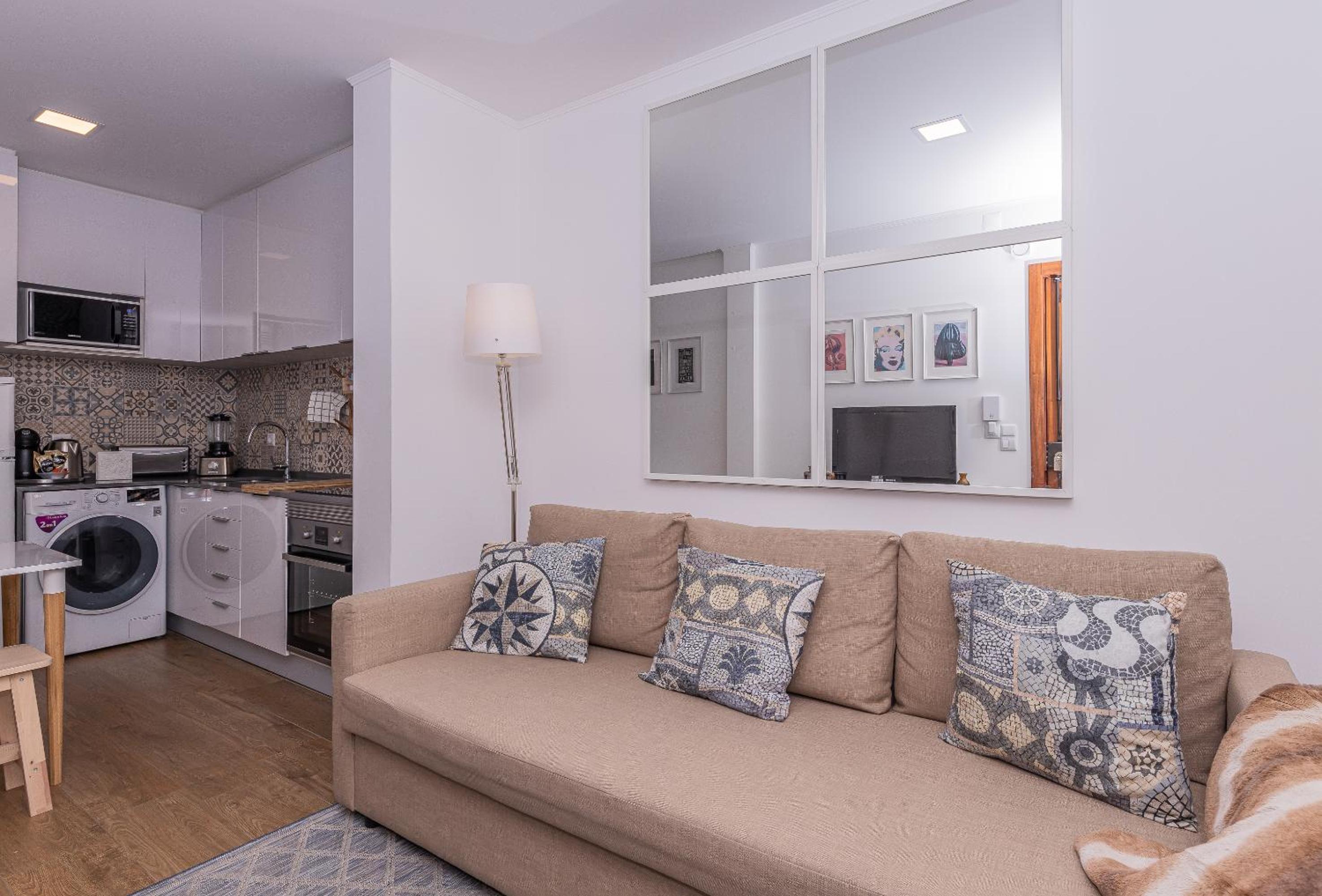 One-Bedroom Apartment - Photo 27