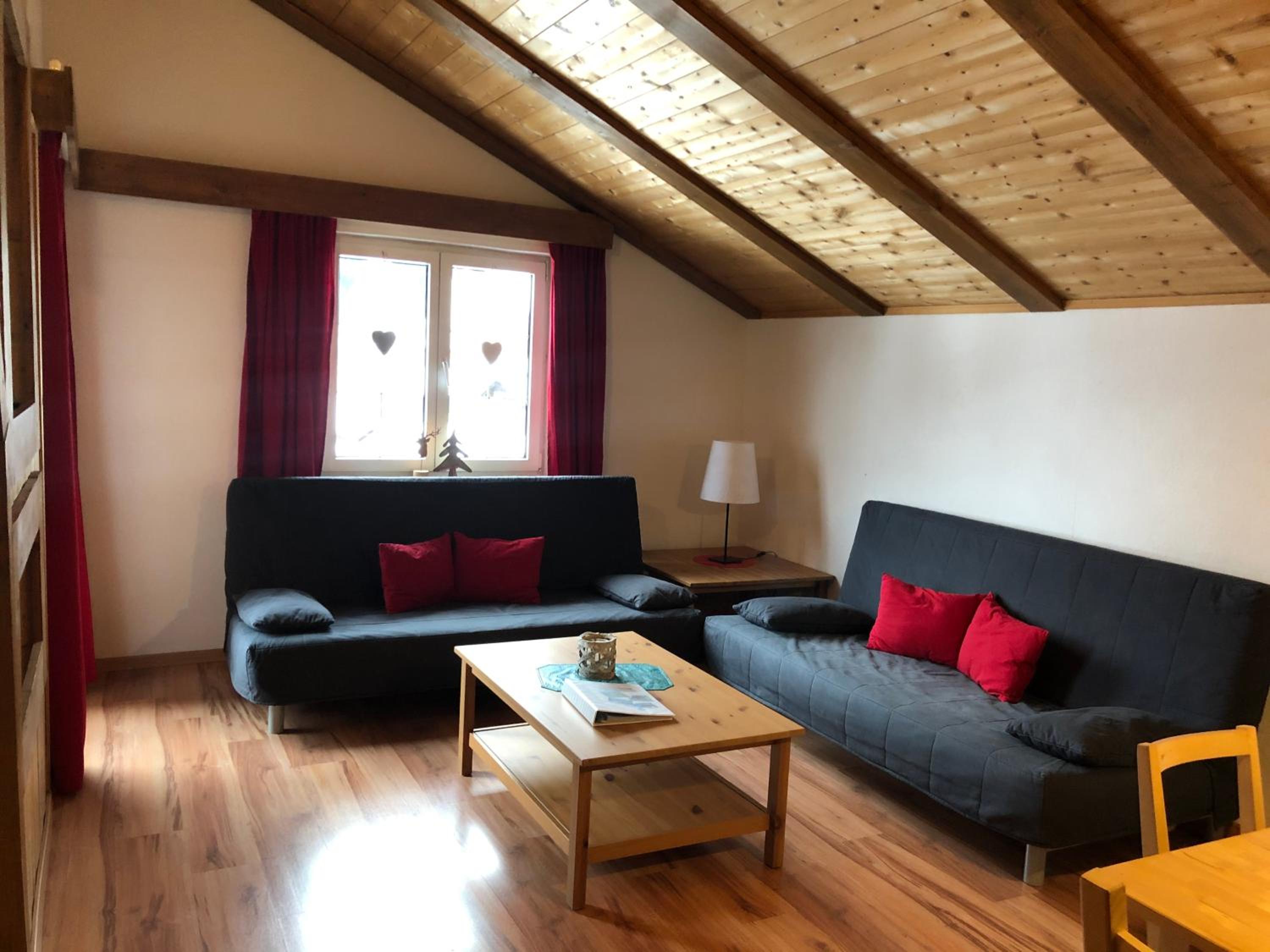 Apartment with Mountain View photo 3