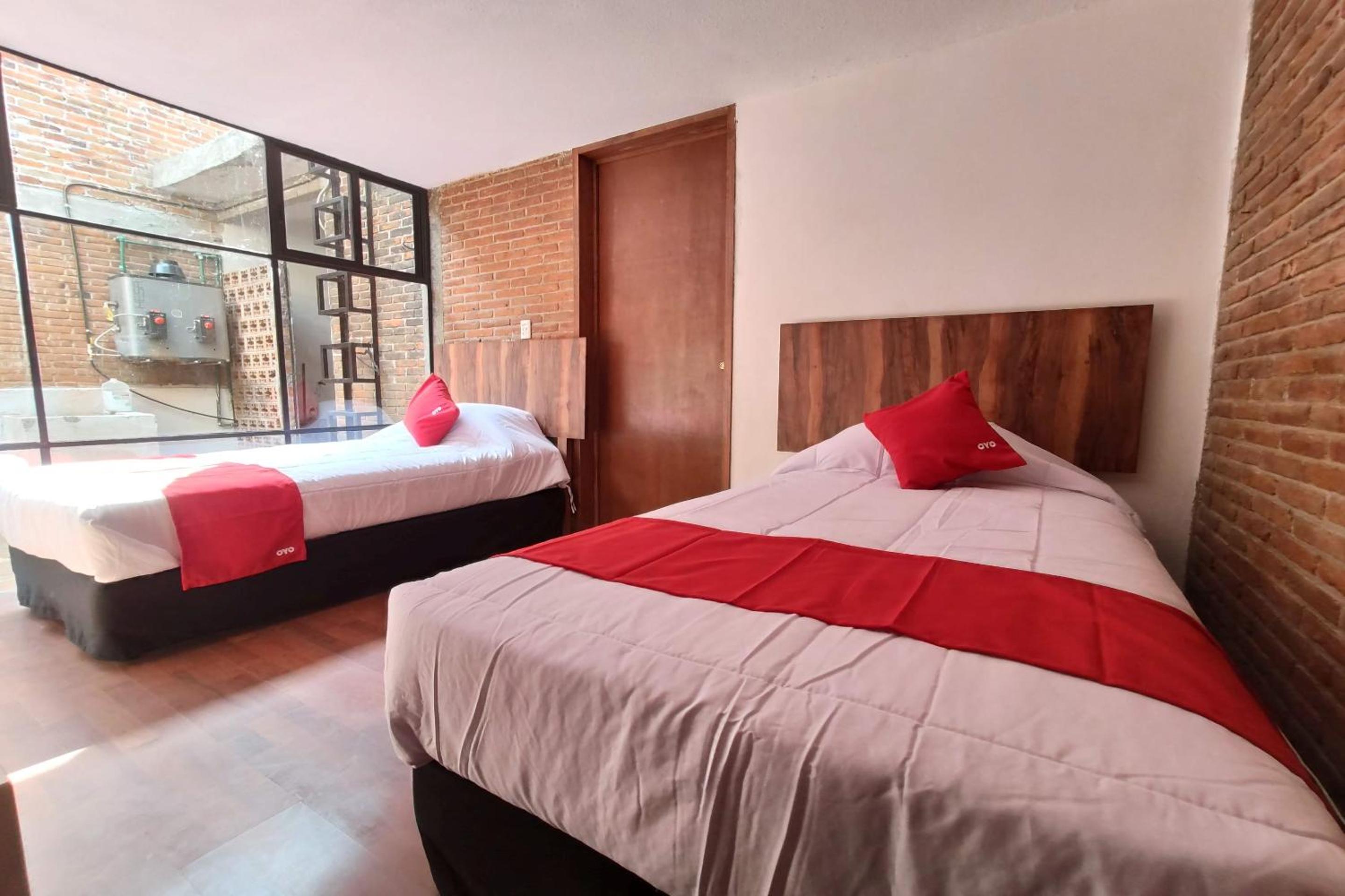 Triple Room - Photo 1