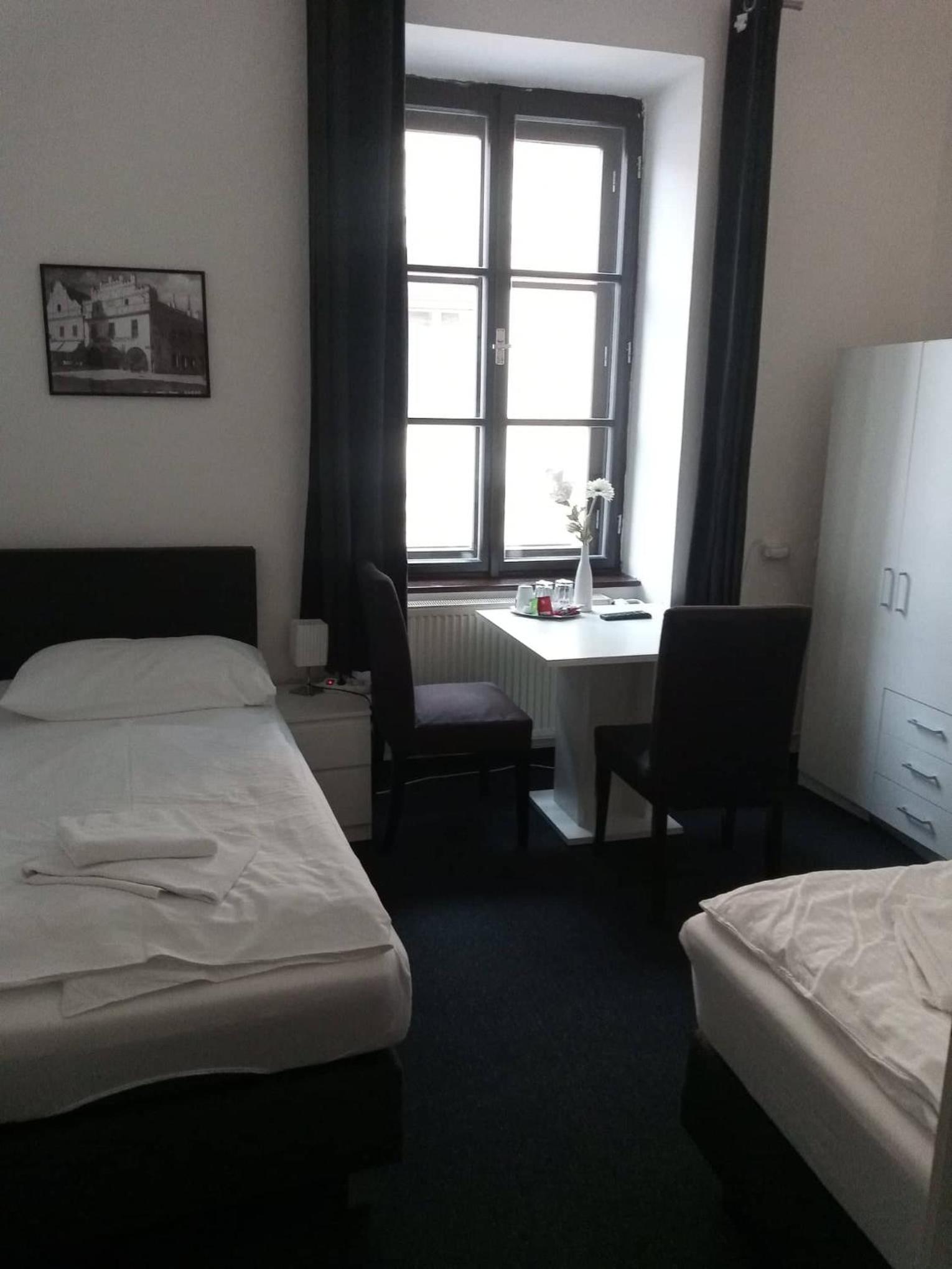 Economy Twin Room