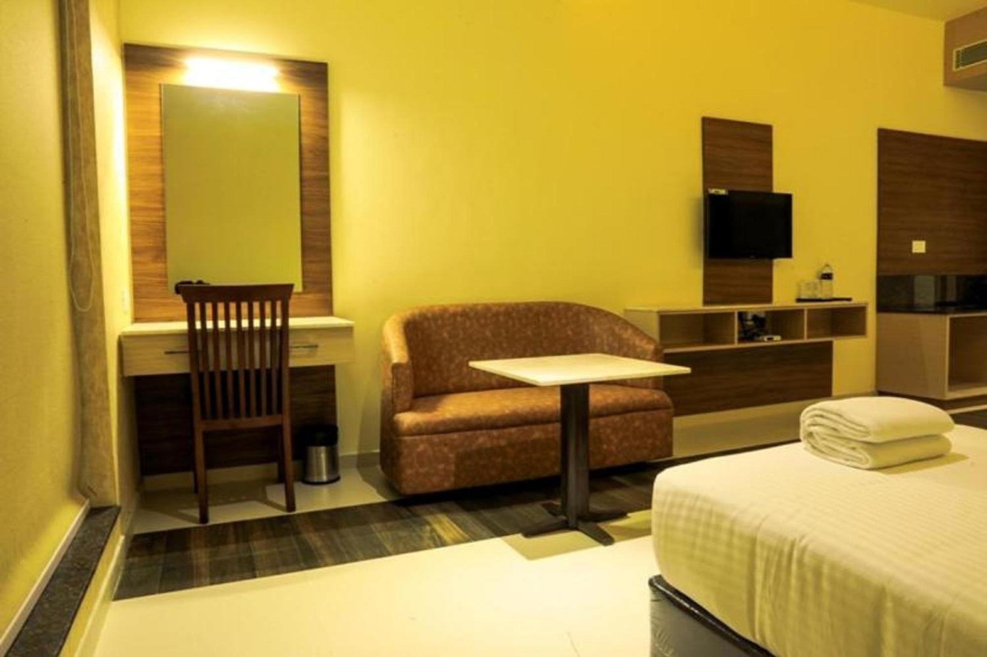 Triple Room - Photo 10