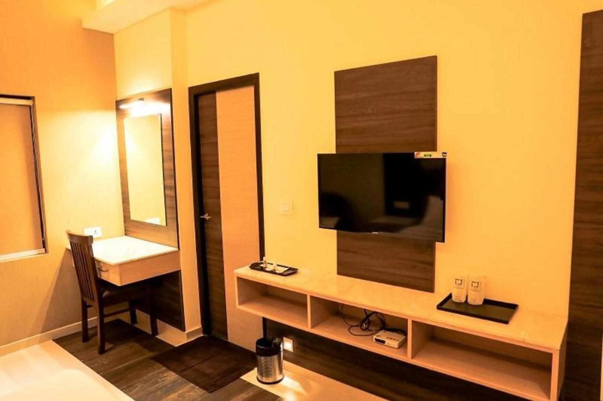Deluxe Double Room - Photo 4