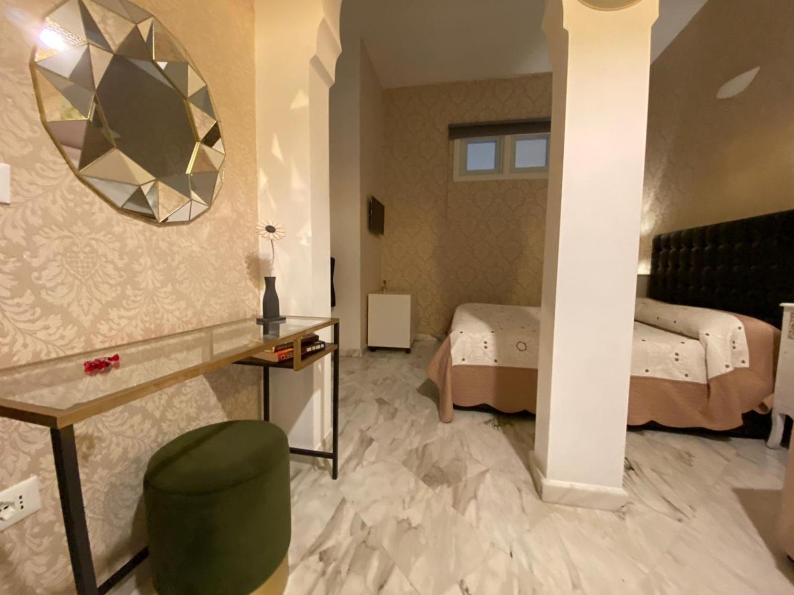 Quadruple Room - Photo 4