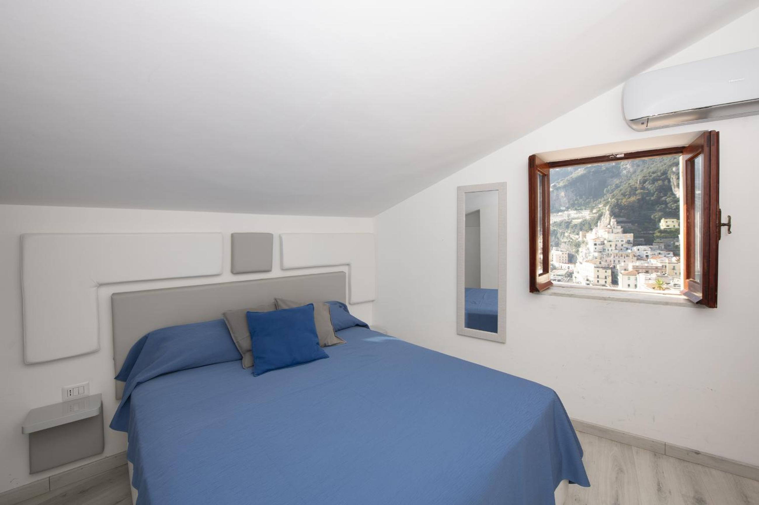 Double Room with Sea View photo 1