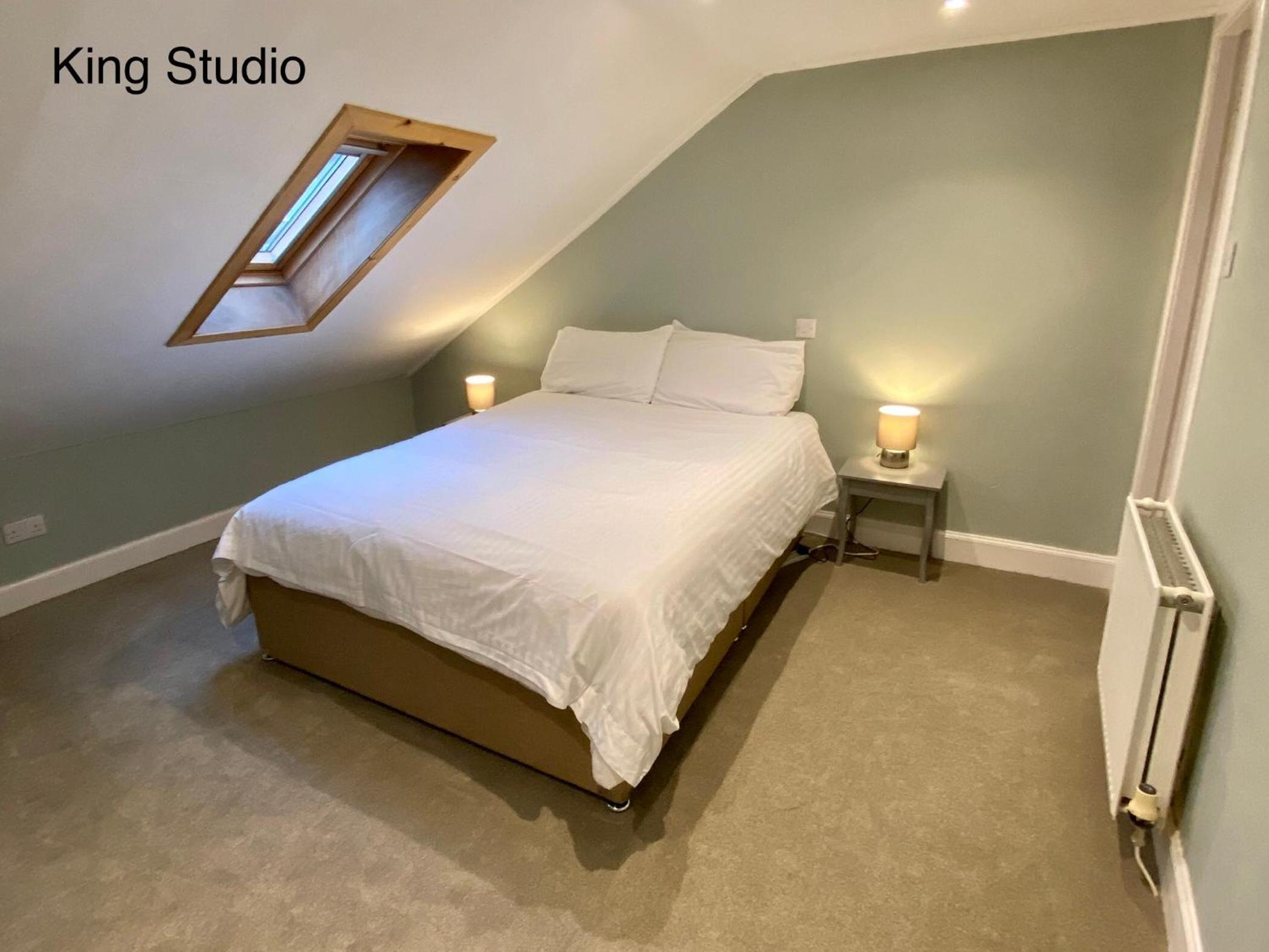 King Studio - Photo 4