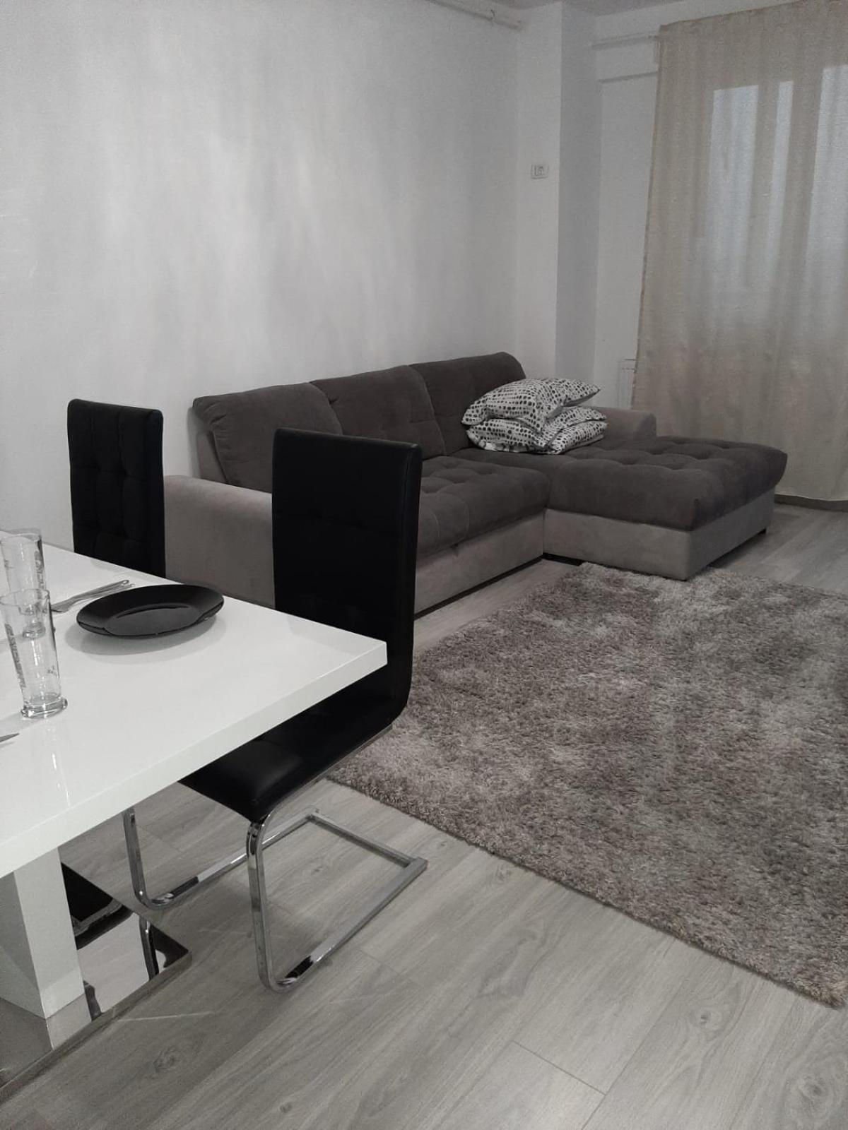 Two-Bedroom Apartment photo 3