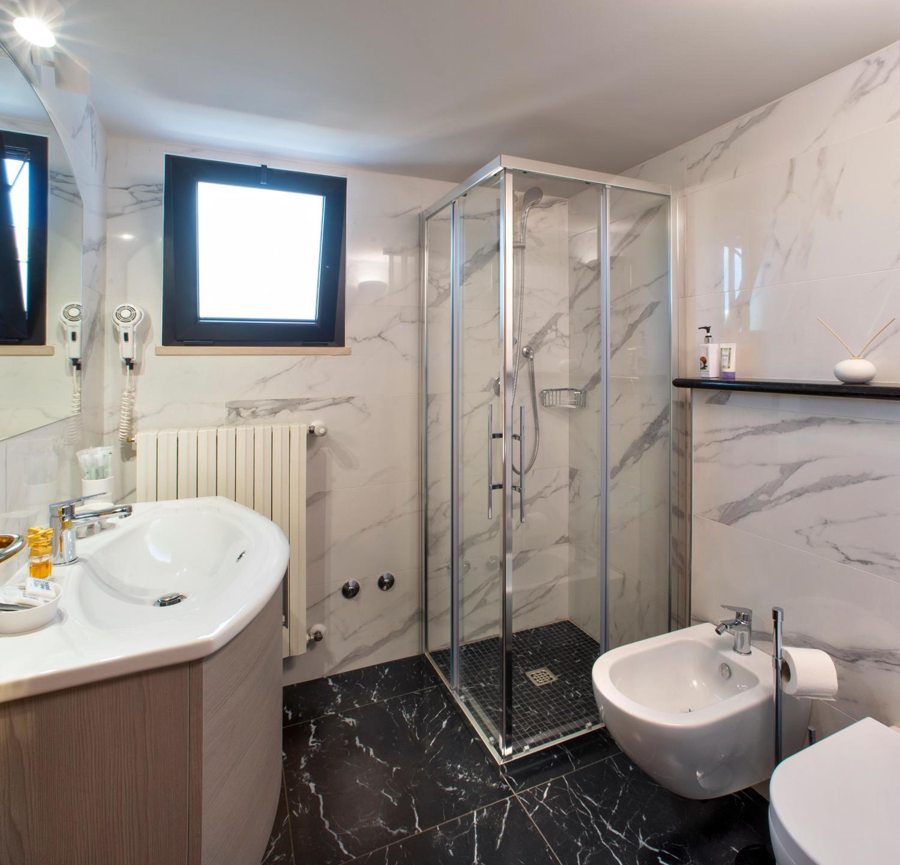 Triple Room - Photo 3