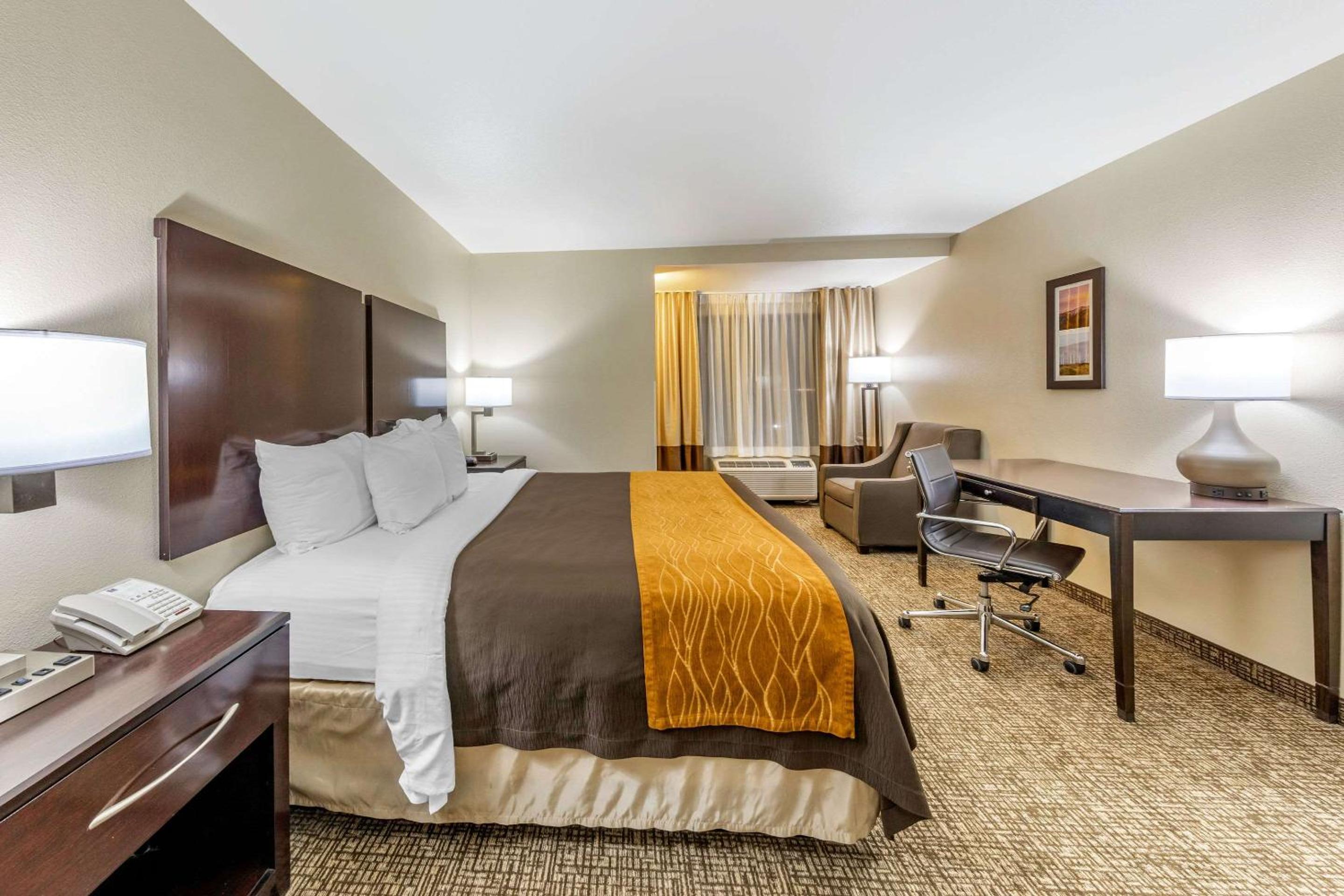 Comfort Inn & Suites San Bernardino, Foto 9
