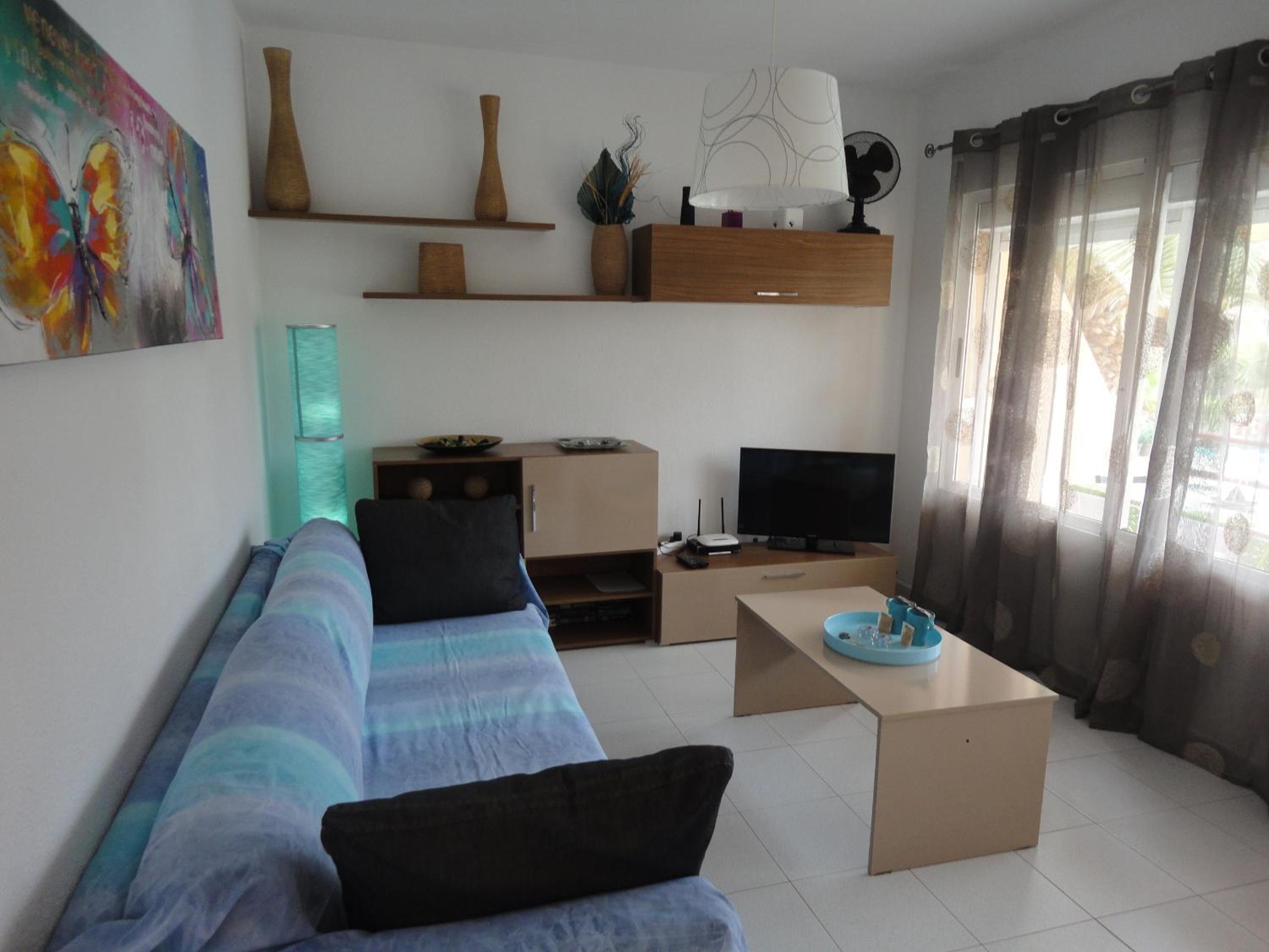 Apartamento con vista a la piscina