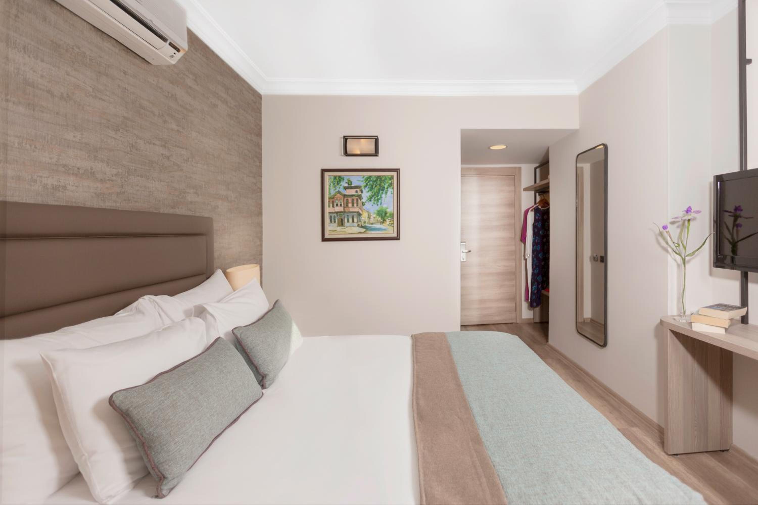 Economy Double Room
